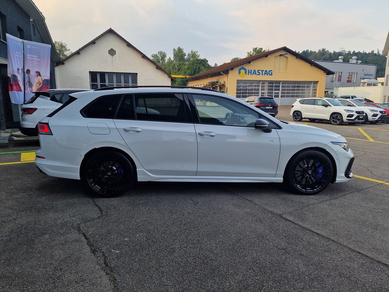 VW Golf Variant PA R, Petrol, Second hand / Used, Automatic - 7