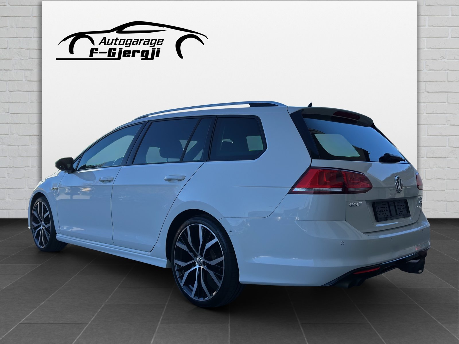 VW Golf Variant 1.4 TSI Lounge R-Line DSG, Petrol, Second hand / Used, Automatic - 4