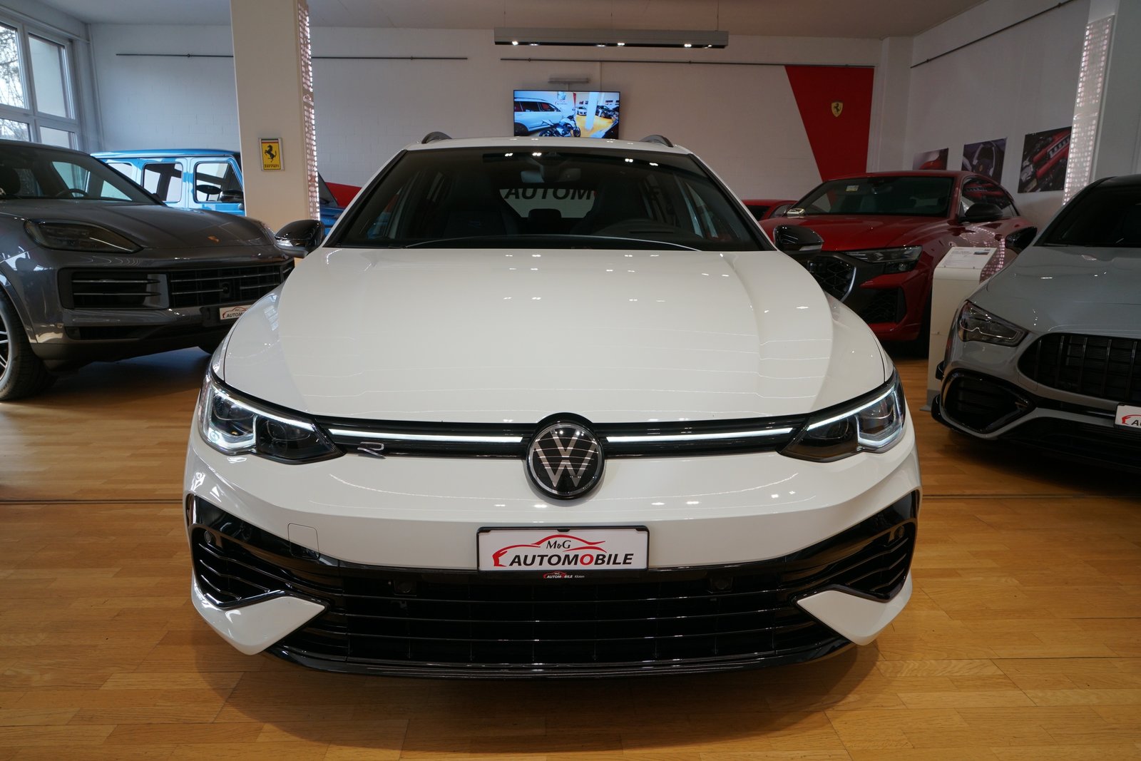 VW Golf Variant 2.0 TSI R DSG 4Motion R-Performancepaket 270, Benzina, Occasioni / Usate, Automatico - 2