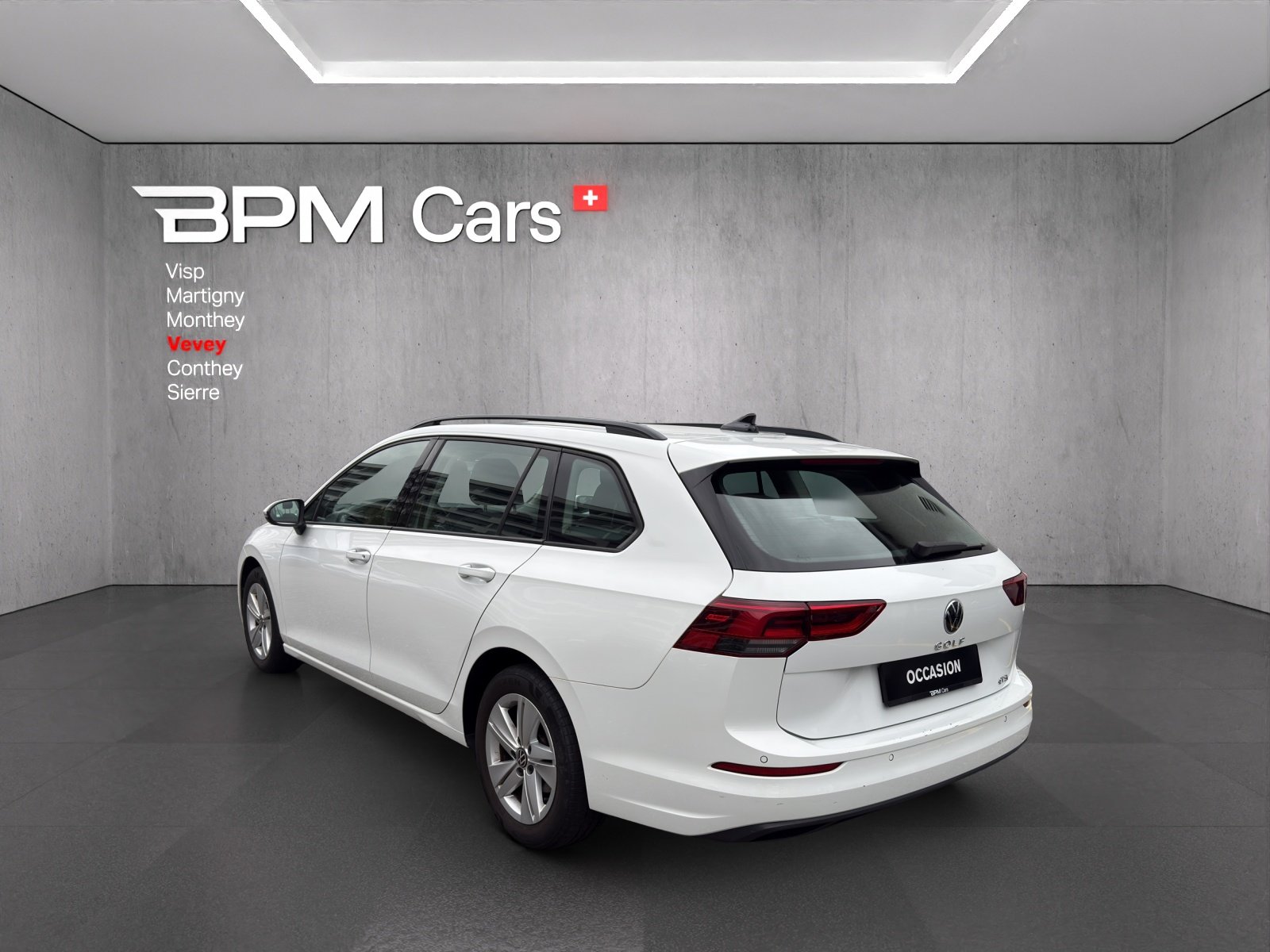 VW Golf Variant 1.0 eTSI mHEV Life DSG, Mild-Hybrid Petrol/Electric, Second hand / Used, Automatic - 3