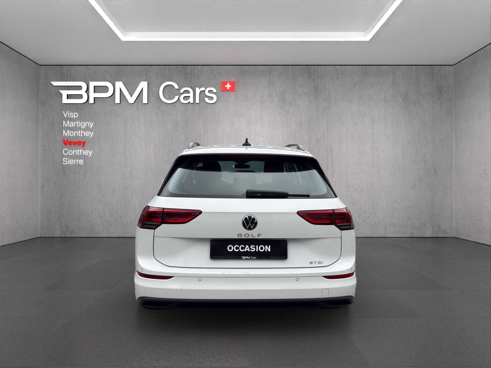 VW Golf Variant 1.0 eTSI mHEV Life DSG, Mild-Hybrid Petrol/Electric, Second hand / Used, Automatic - 4