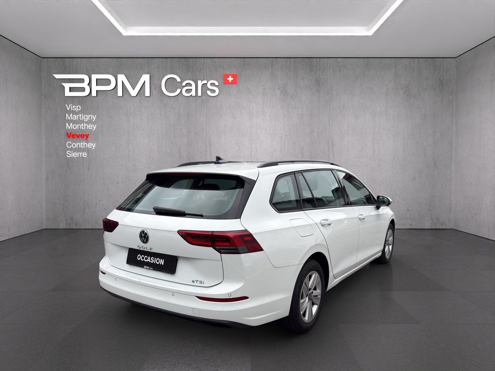 VW Golf Variant 1.0 eTSI mHEV Life DSG, Mild-Hybrid Petrol/Electric, Second hand / Used, Automatic - 5