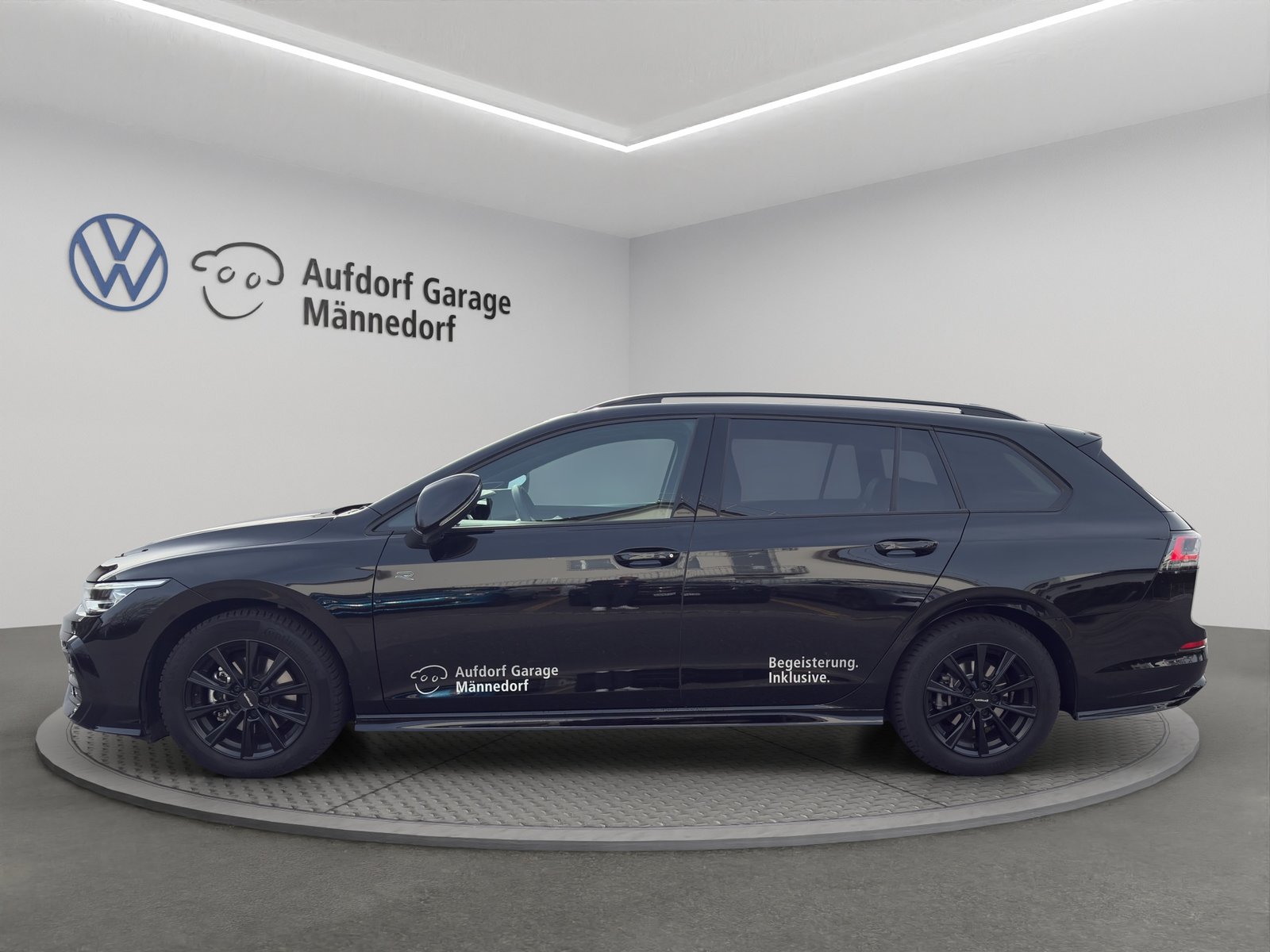 VW Golf Variant 1.5 eTSI mHEV R-Line, Mild-Hybrid Benzin/Elektro, Occasion / Gebraucht, Automatik - 3