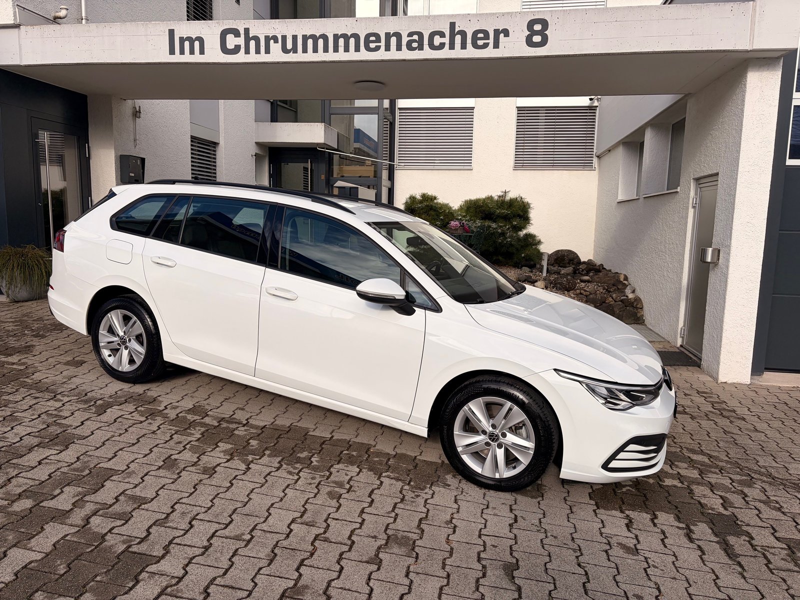 VW Golf Variant 2.0 TDI Life DSG, Diesel, Second hand / Used, Automatic - 2