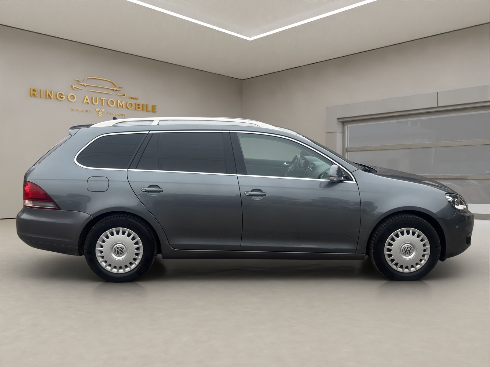 VW Golf Variant 1.6 TDI Trendline DSG, Diesel, Occasion / Gebraucht, Automatik - 7