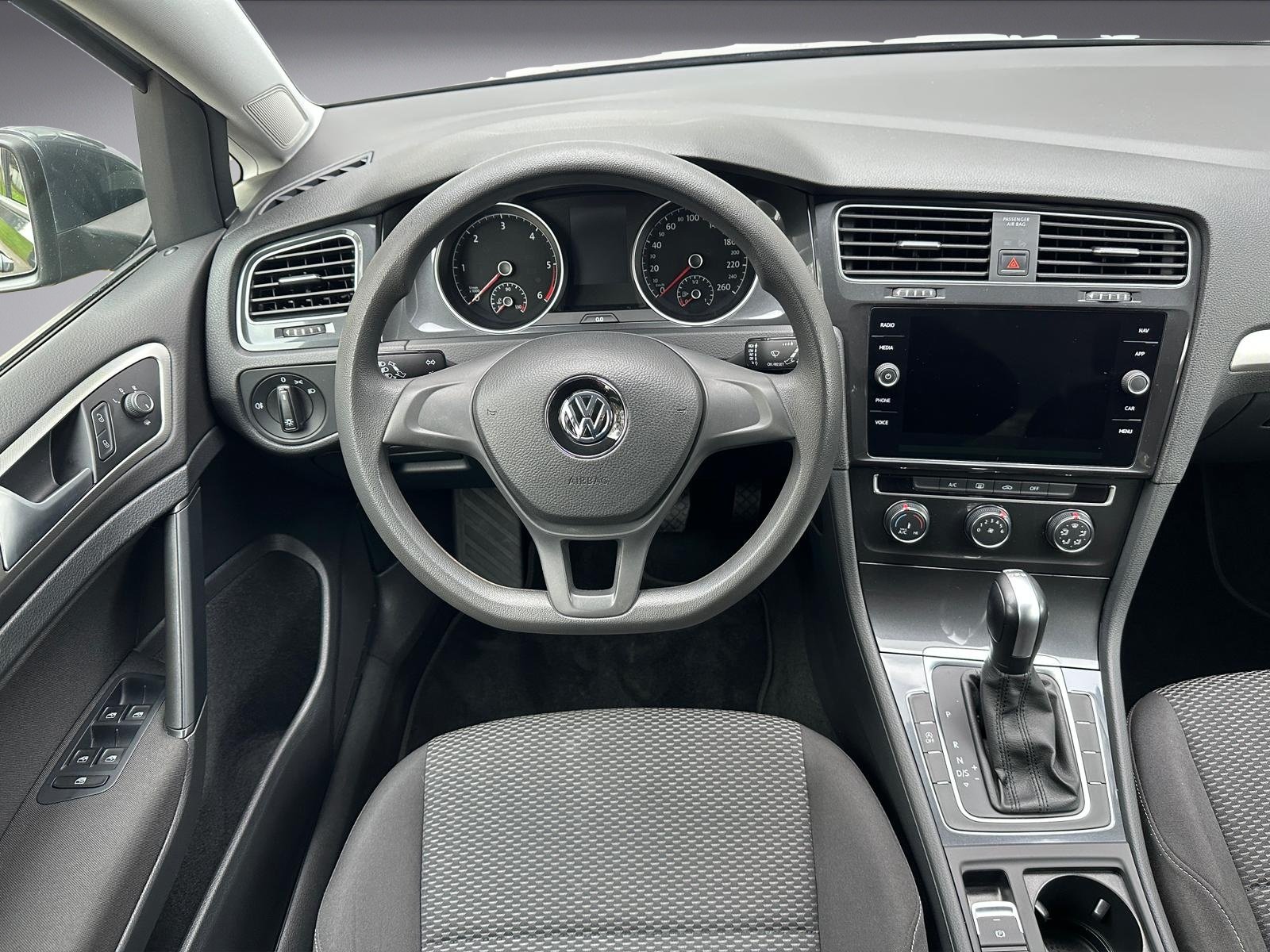 VW Golf Variant 1.6 TDI Trendline DSG ** Facelift ** Golf 7., Diesel, Occasioni / Usate, Automatico - 7