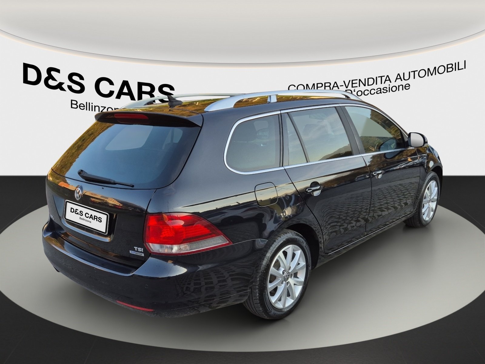 VW Golf Variant 1.2 TSI BlueMotion Technology Team, Petrol, Second hand / Used, Manual - 6