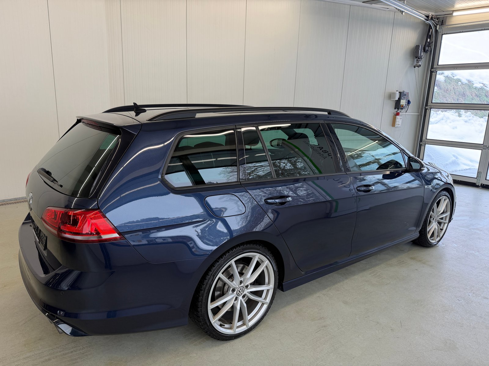 VW Golf Variant 2.0 TSI R 4 Motion DSG, Benzin, Occasion / Gebraucht, Automatik - 3