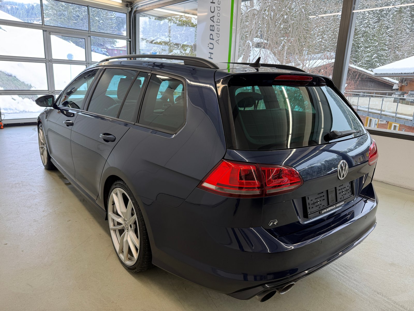 VW Golf Variant 2.0 TSI R 4 Motion DSG, Benzin, Occasion / Gebraucht, Automatik - 6