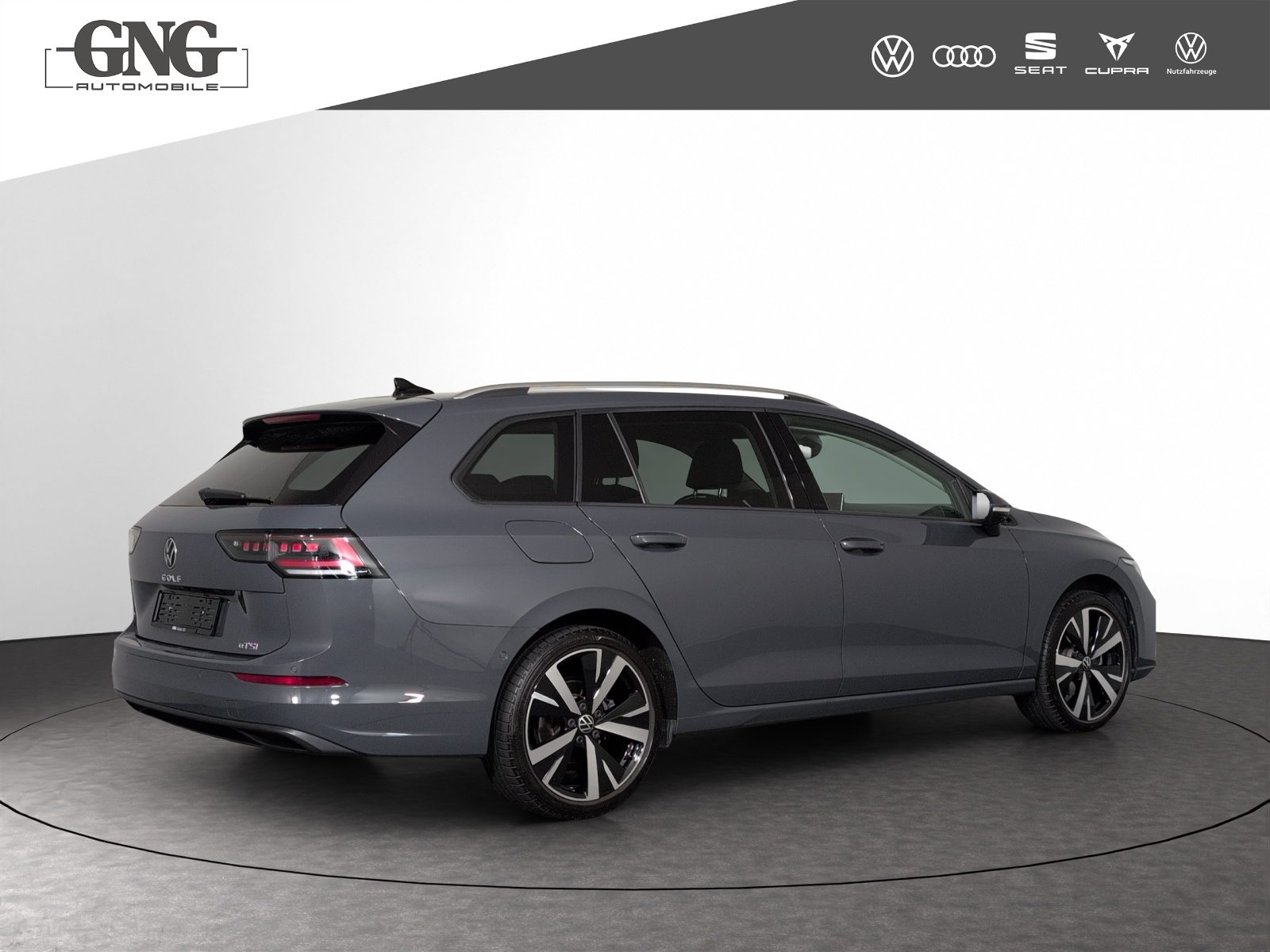 VW Golf Variant PA Life, Petrol, Second hand / Used, Automatic - 3