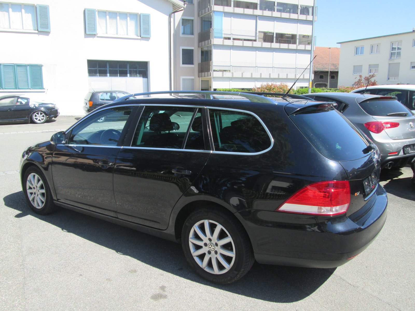 VW Golf Variant 1.4 TSI Comfortline, Petrol, Second hand / Used, Manual - 3