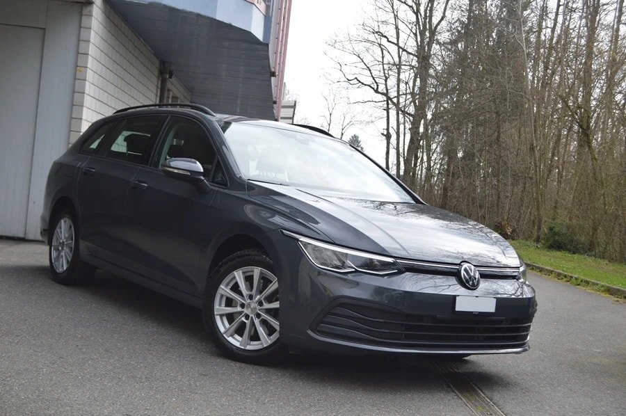VW Golf Variant 2.0 TDI Life DSG 4Motion