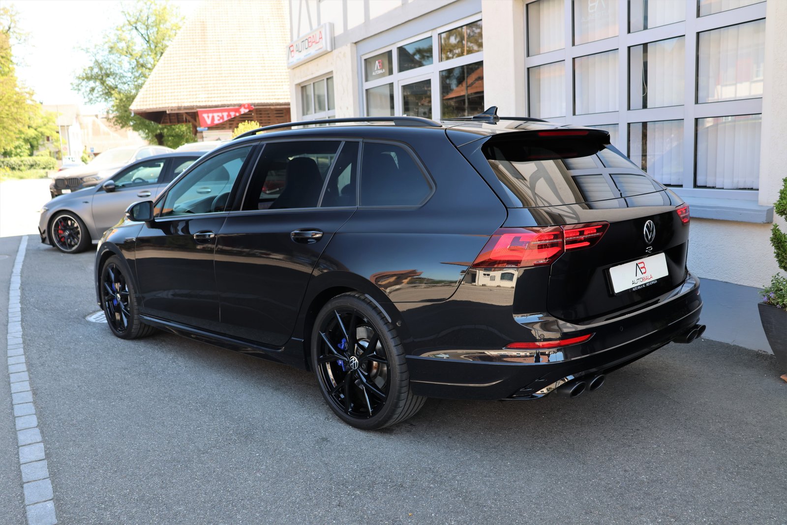 VW Golf Variant 2.0 TSI R DSG 4Motion *BlackStyle+Remus*, Petrol, Second hand / Used, Automatic - 7