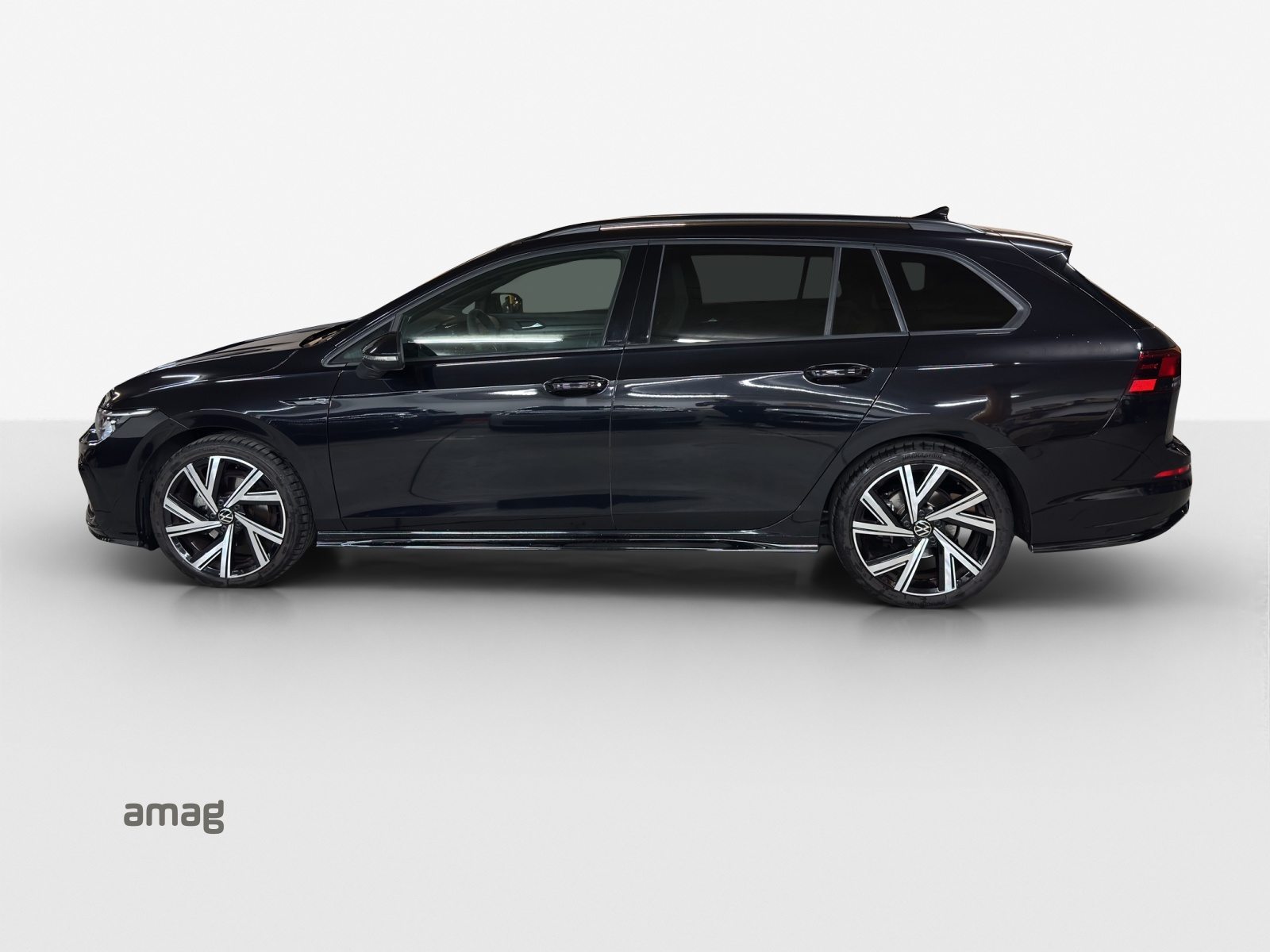 VW Golf Variant R-Line, Essence, Occasion / Utilisé, Automatique - 2
