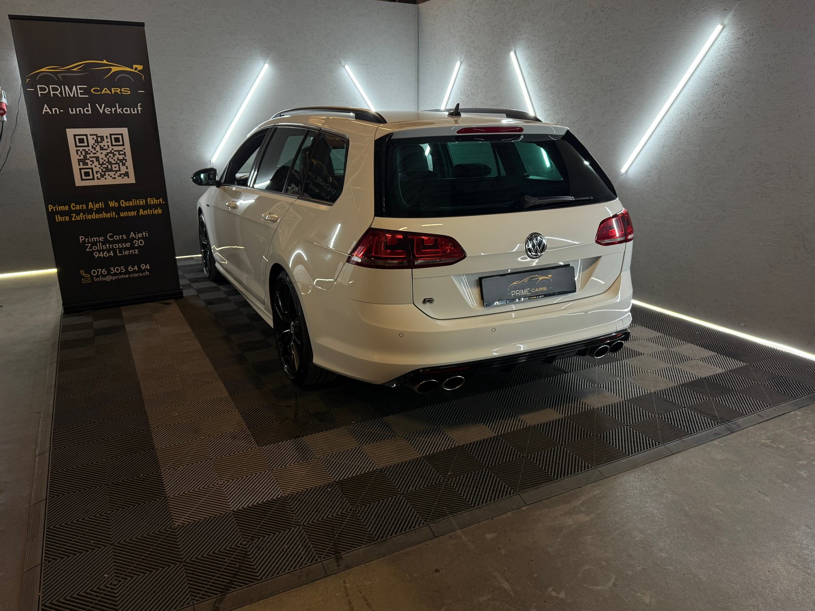 VW Golf Variant 2.0 TSI R 4 Motion DSG, Benzina, Occasioni / Usate, Automatico - 7