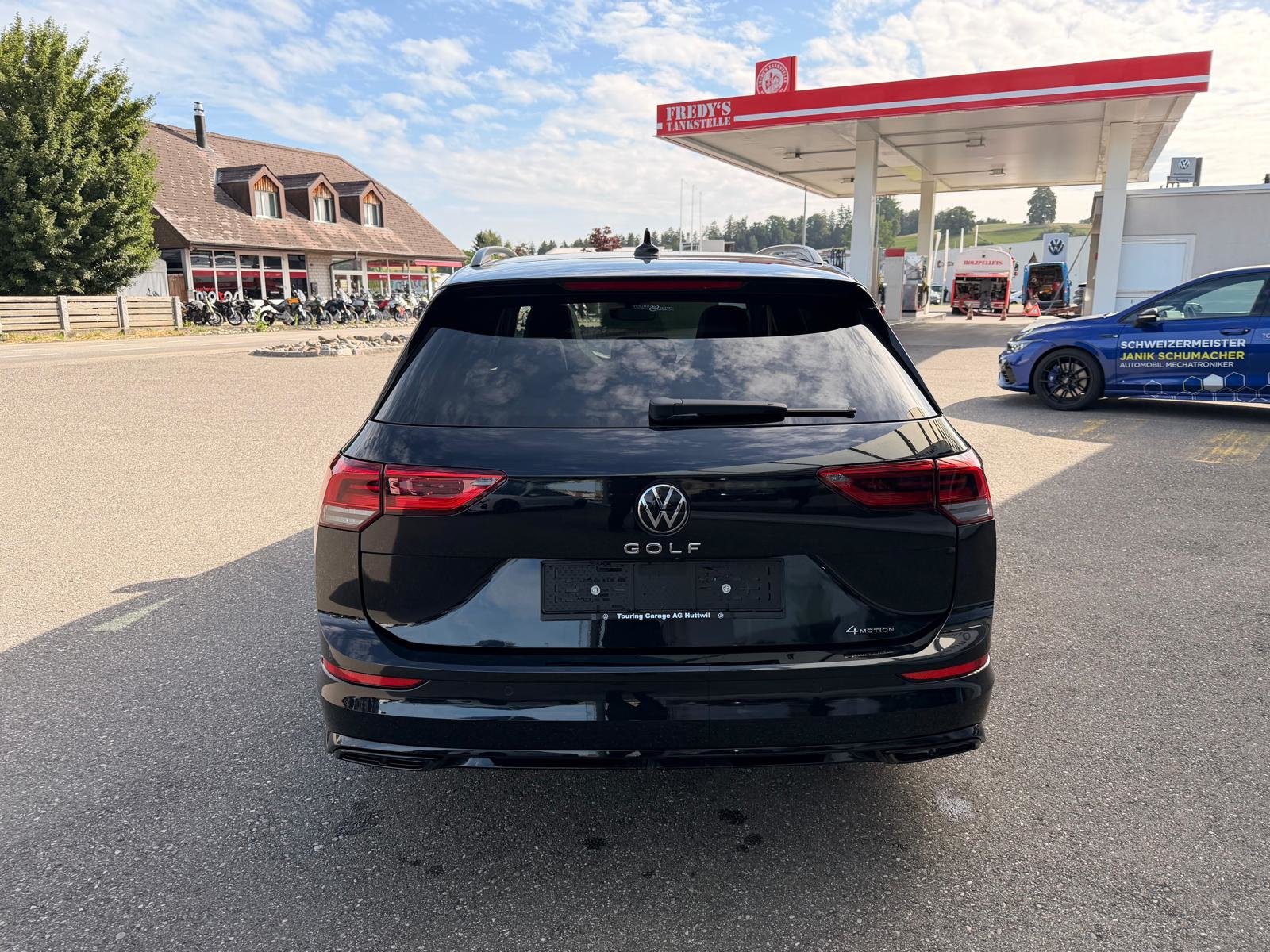 VW Golf Variant 2.0 TSI R-Line DSG 4Motion, Benzin, Occasion / Gebraucht, Automatik - 4
