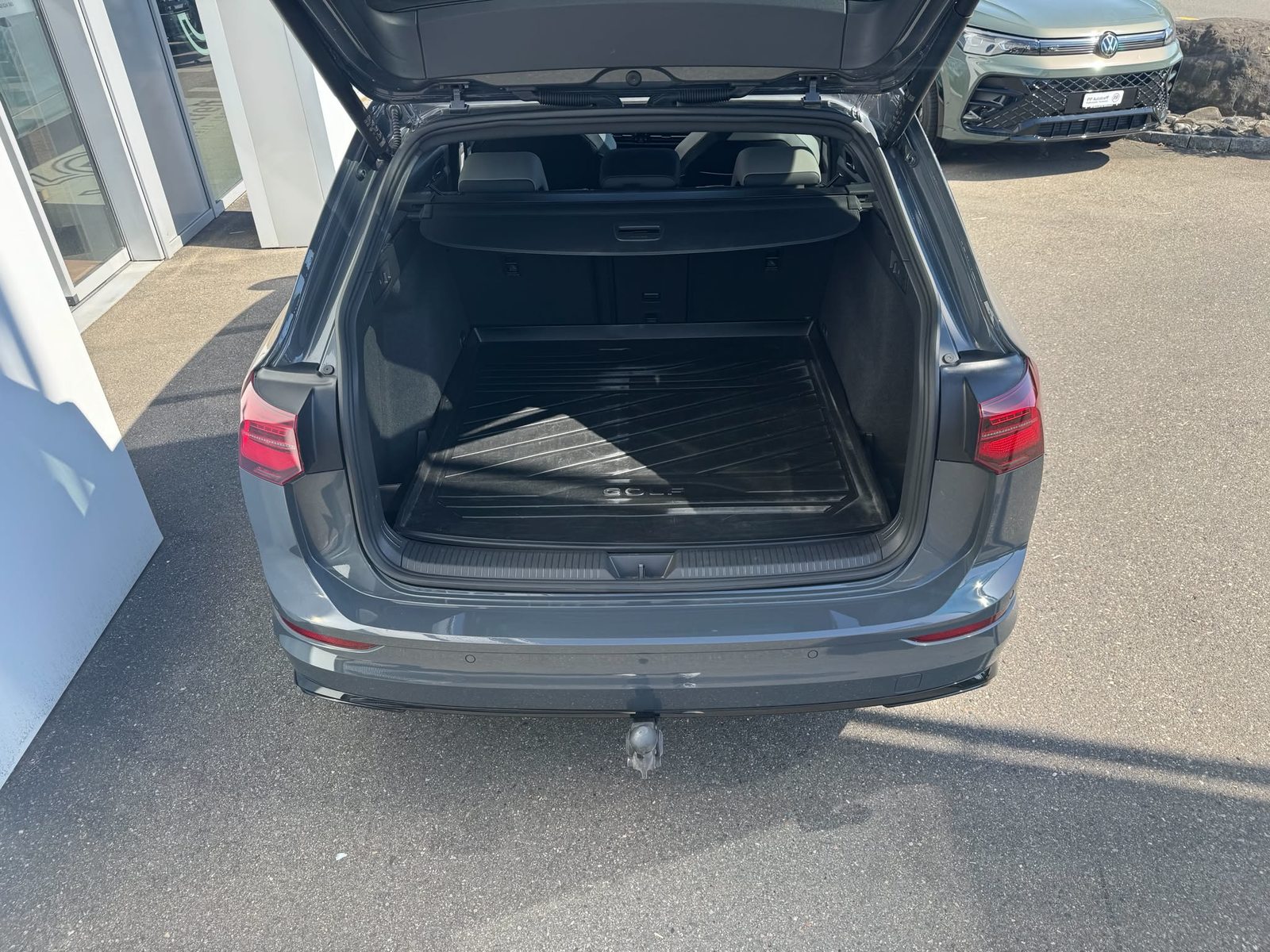 VW Golf Variant R-Line, Benzin, Occasion / Gebraucht, Automatik - 5