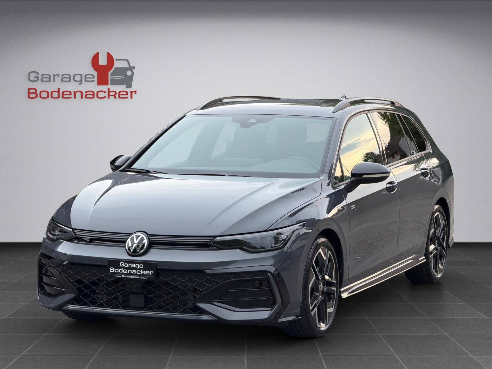VW Golf Variant 1.5 eTSI mHEV R-Line, Benzin, Occasion / Gebraucht, Automatik - 3
