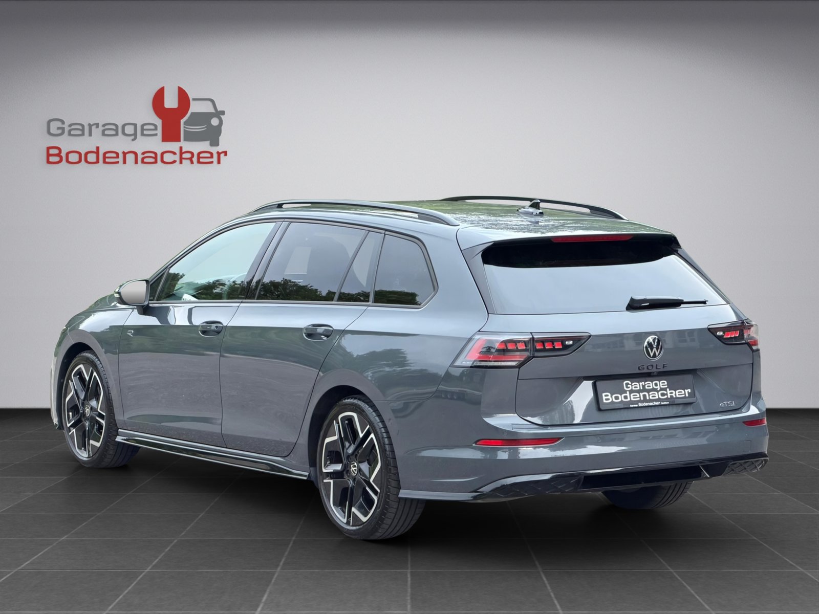 VW Golf Variant 1.5 eTSI mHEV R-Line, Benzin, Occasion / Gebraucht, Automatik - 5