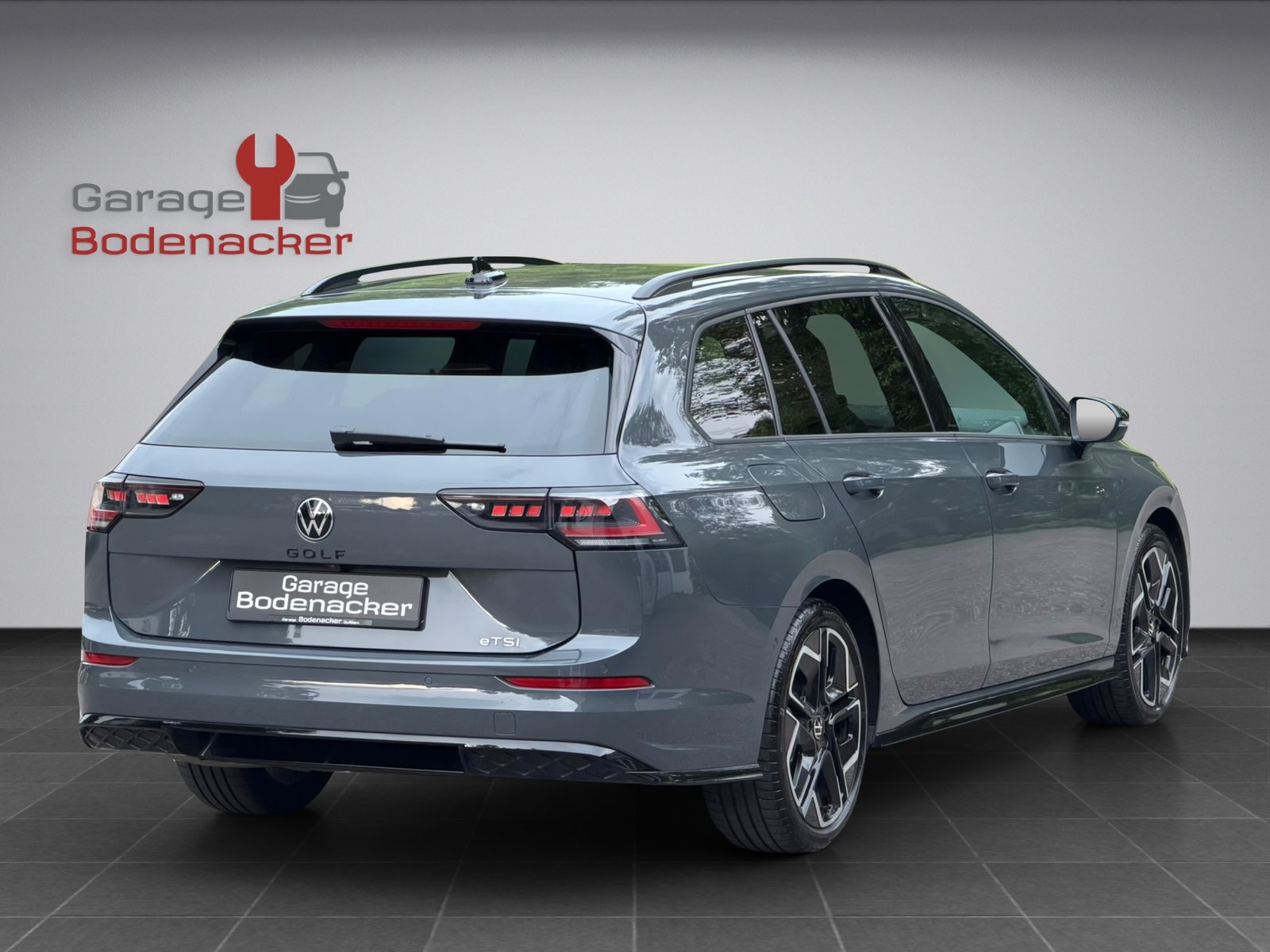 VW Golf Variant 1.5 eTSI mHEV R-Line, Benzin, Occasion / Gebraucht, Automatik - 6