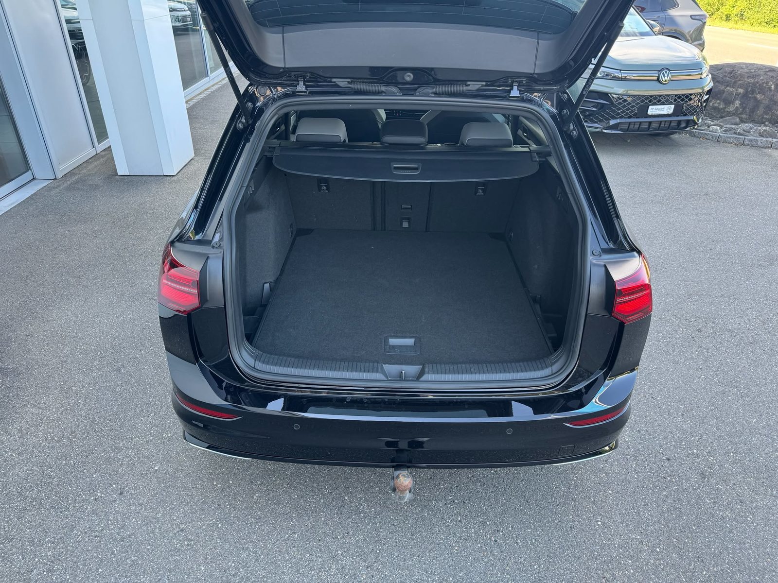 VW Golf Variant R-Line, Benzin, Occasion / Gebraucht, Automatik - 5