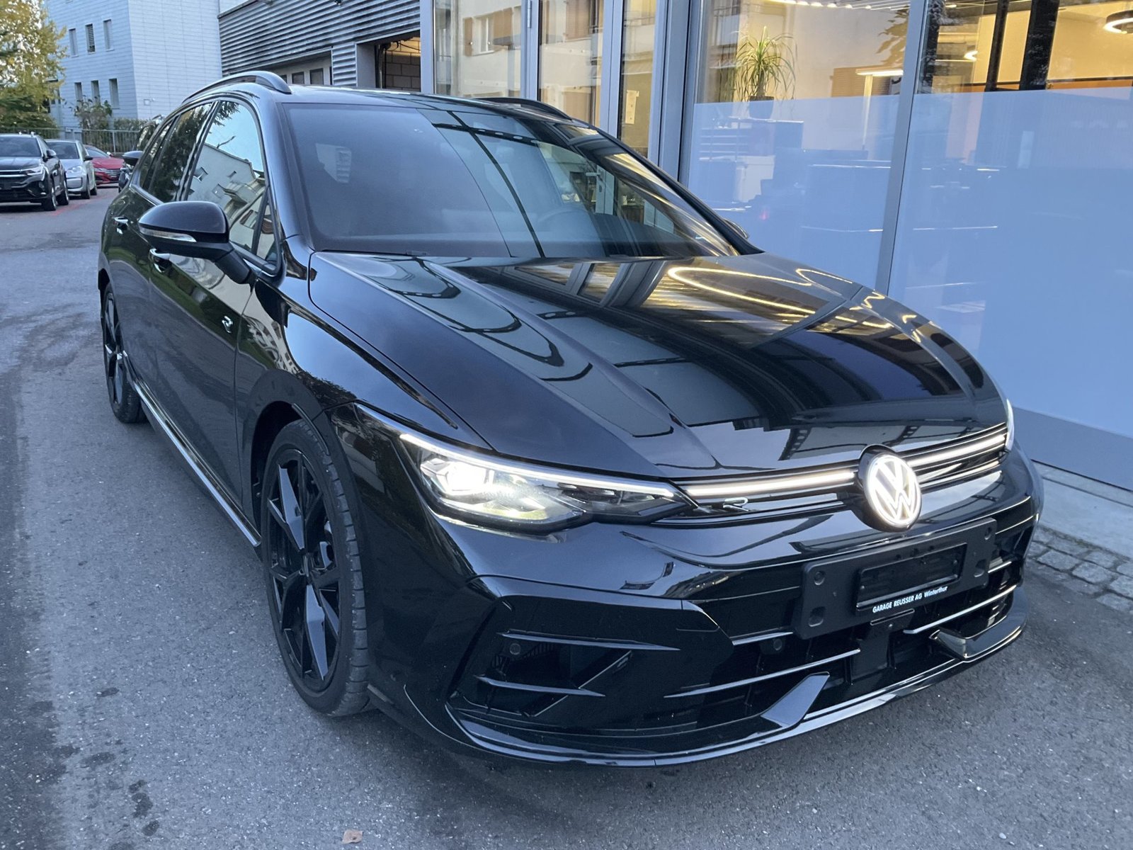 VW Golf Variant R 2.0 TSI 333PS 4 MOTION *** FACELIFT MIT TO, Petrol, Second hand / Used, Automatic - 3
