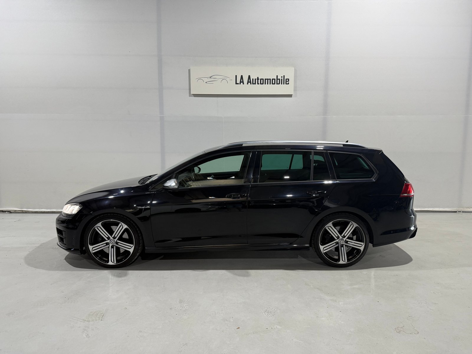 VW Golf Variant 2.0 TSI R 4 Motion DSG, Essence, Occasion / Utilisé, Automatique - 3