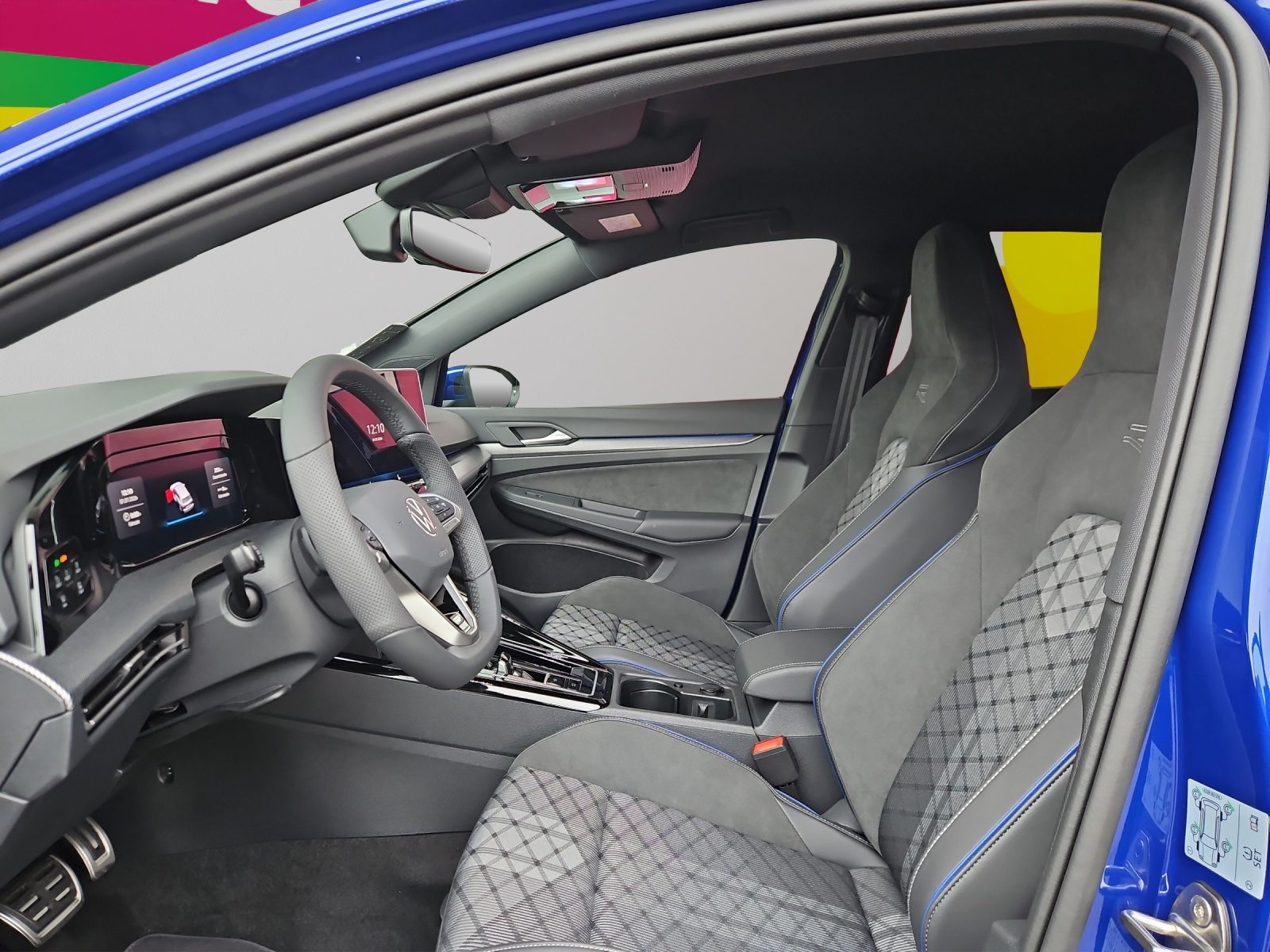 VW Golf Variant R-Line, Petrol, Second hand / Used, Automatic - 5