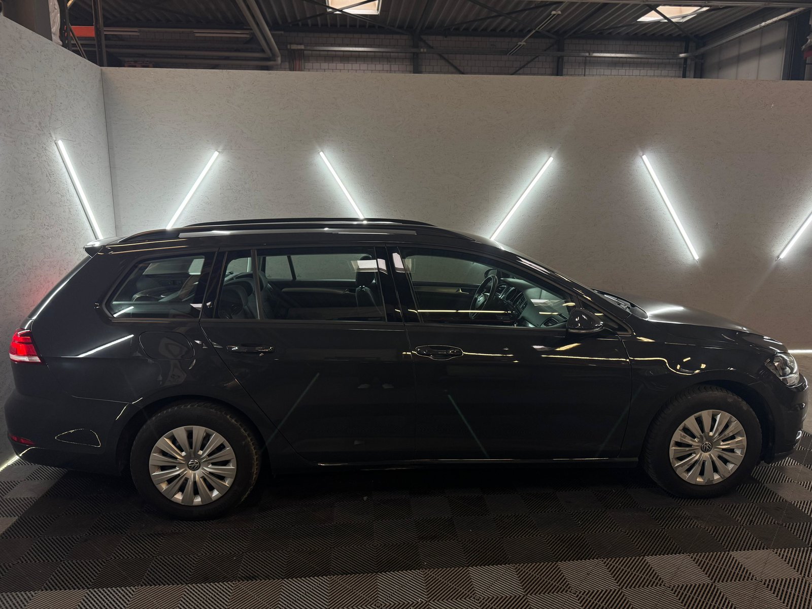 VW Golf Variant 1.6 TDI Trendline DSG, Diesel, Occasion / Gebraucht, Automatik - 4