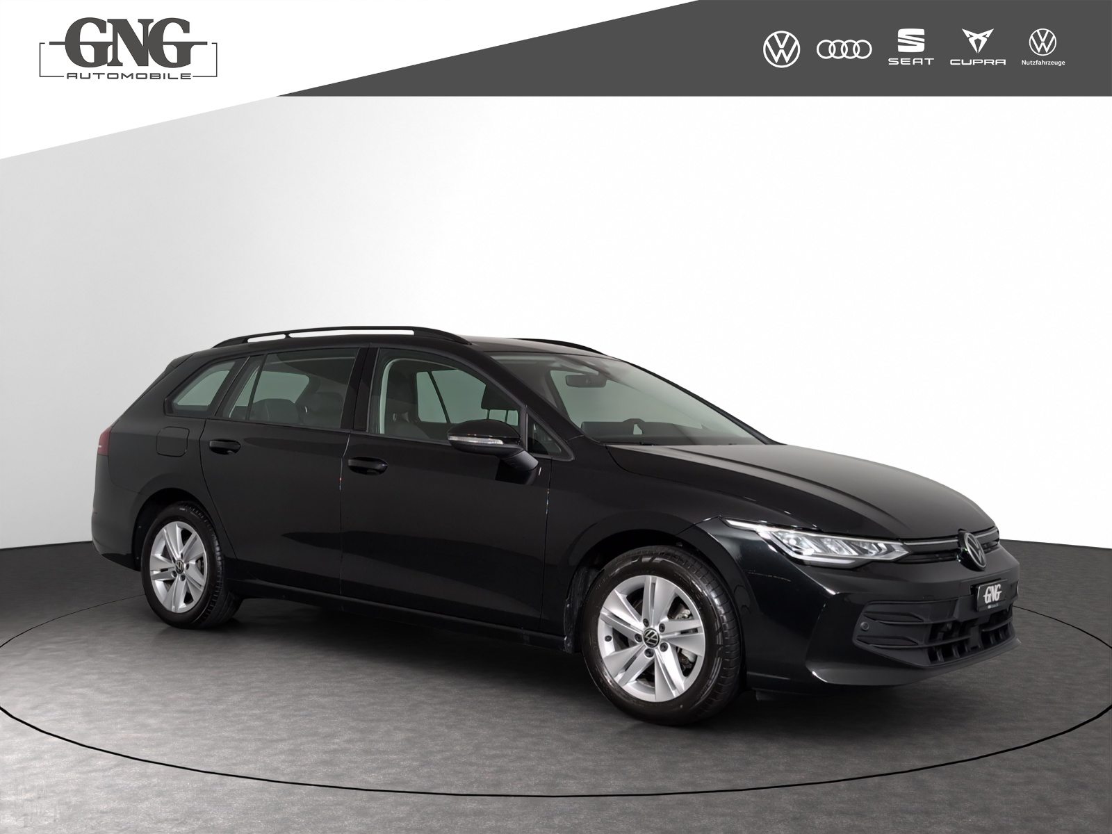 VW Golf Variant PA Life, Petrol, Second hand / Used, Automatic - 4