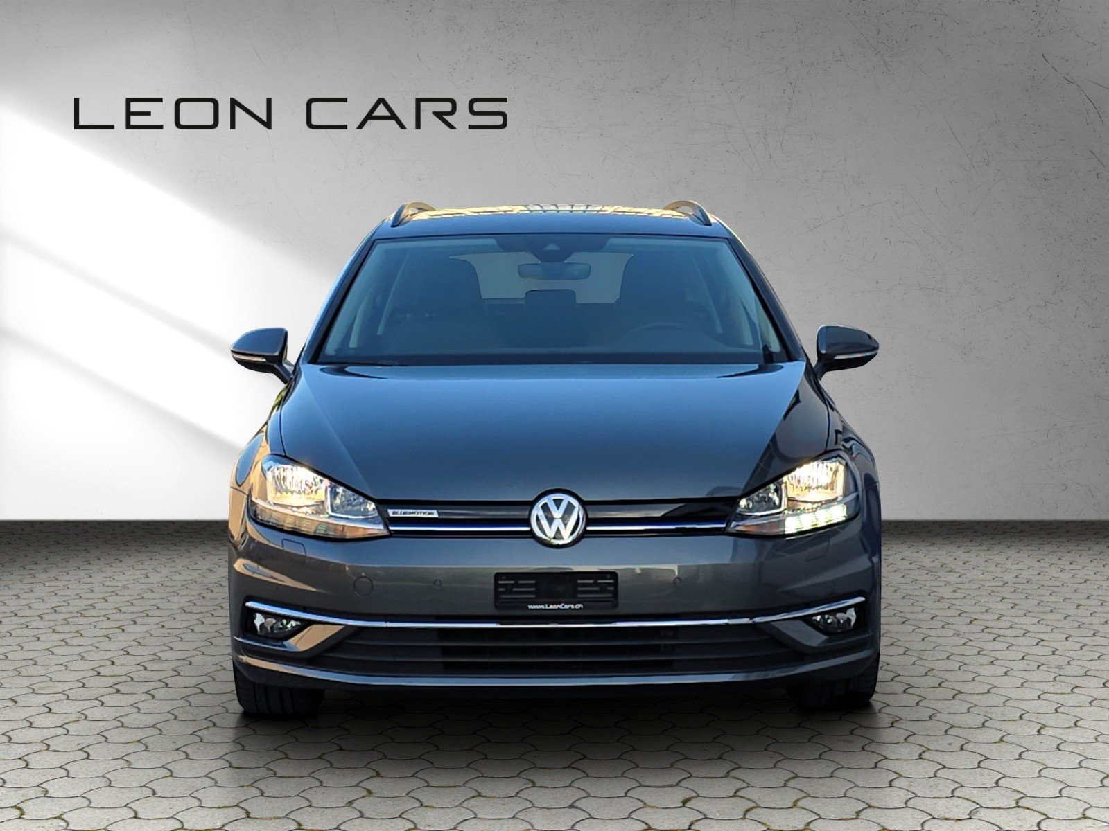 VW Golf Variant 1.5 TSI EVO Comfortline, Petrol, Second hand / Used, Manual - 2