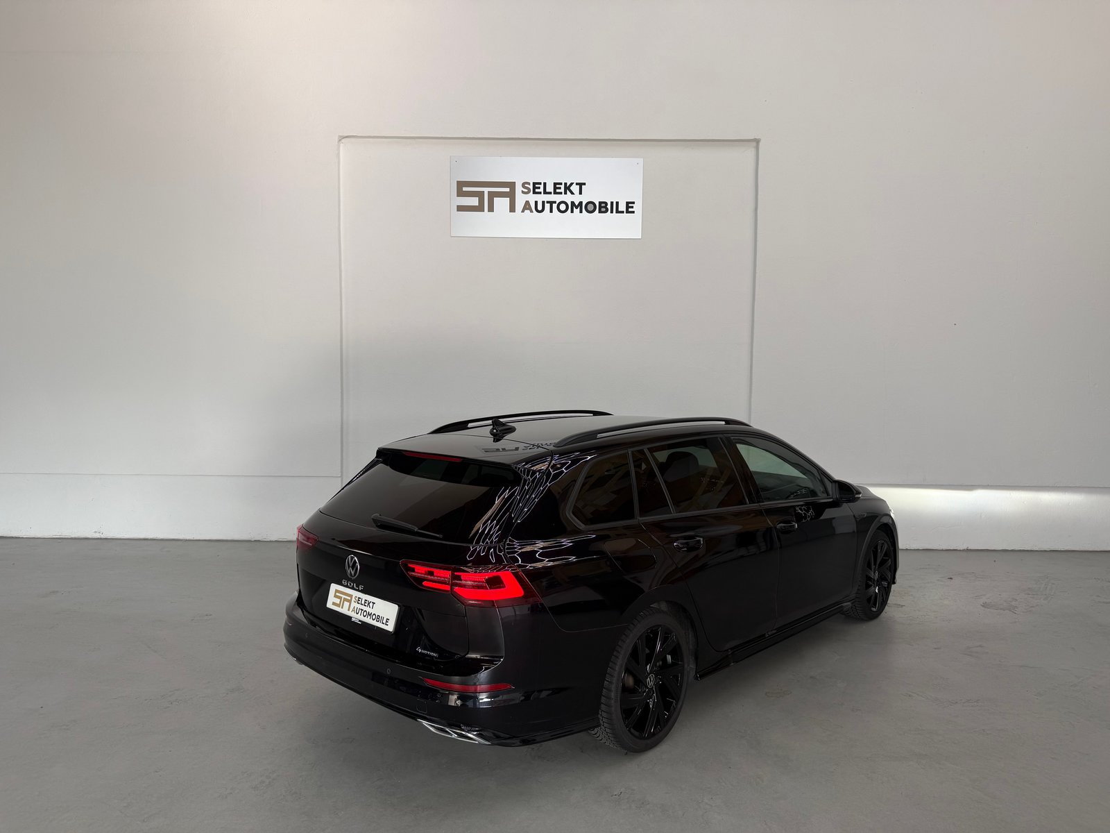 VW Golf Variant 2.0 TSI R-Line DSG 4Motion, Benzin, Occasion / Gebraucht, Automatik - 6