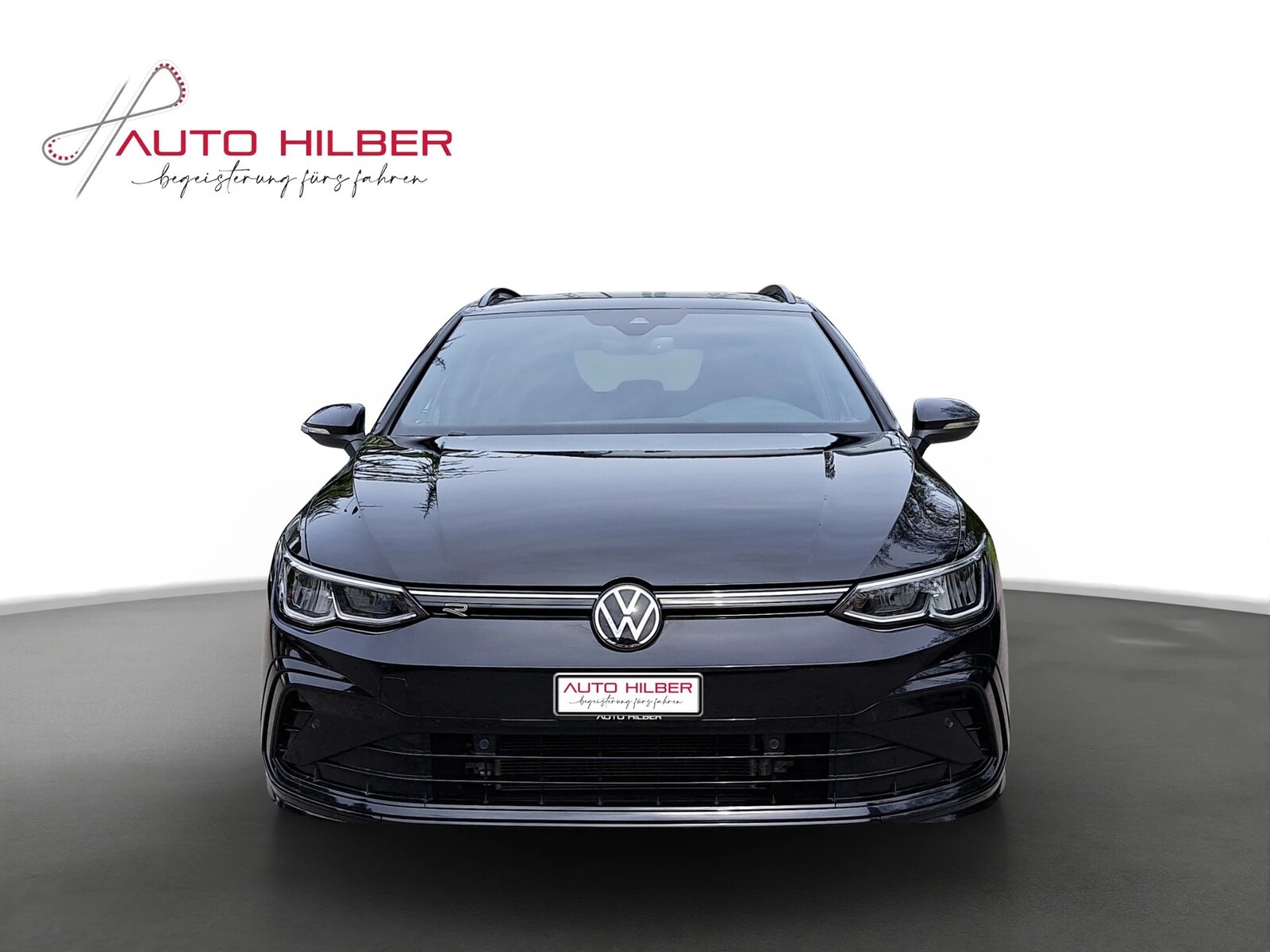 VW Golf Variant 1.5 TSI R-Line *Anhängerkupplung*, Mild-Hybrid Petrol/Electric, Second hand / Used, Automatic - 2