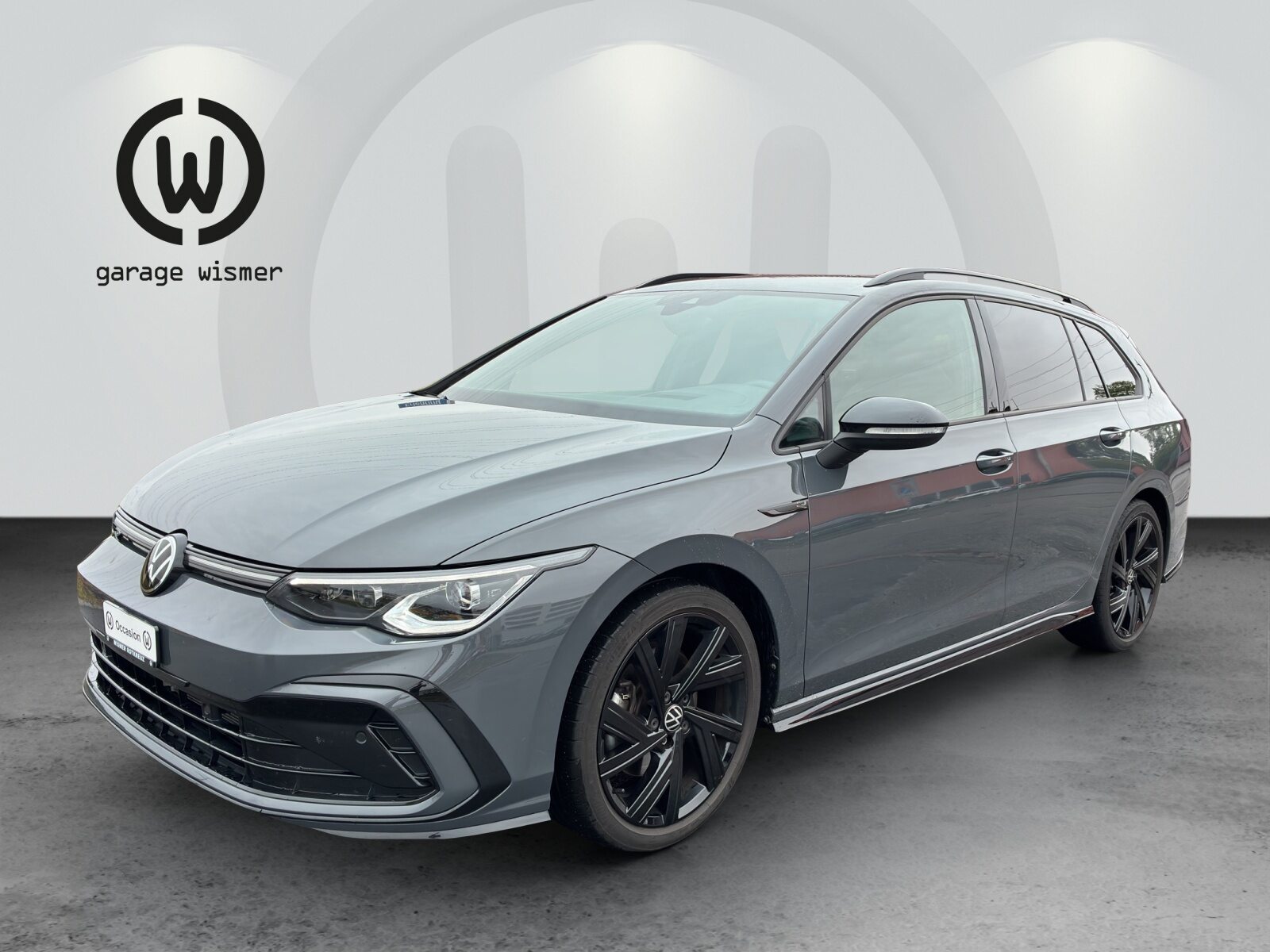 VW Golf Variant R-Line