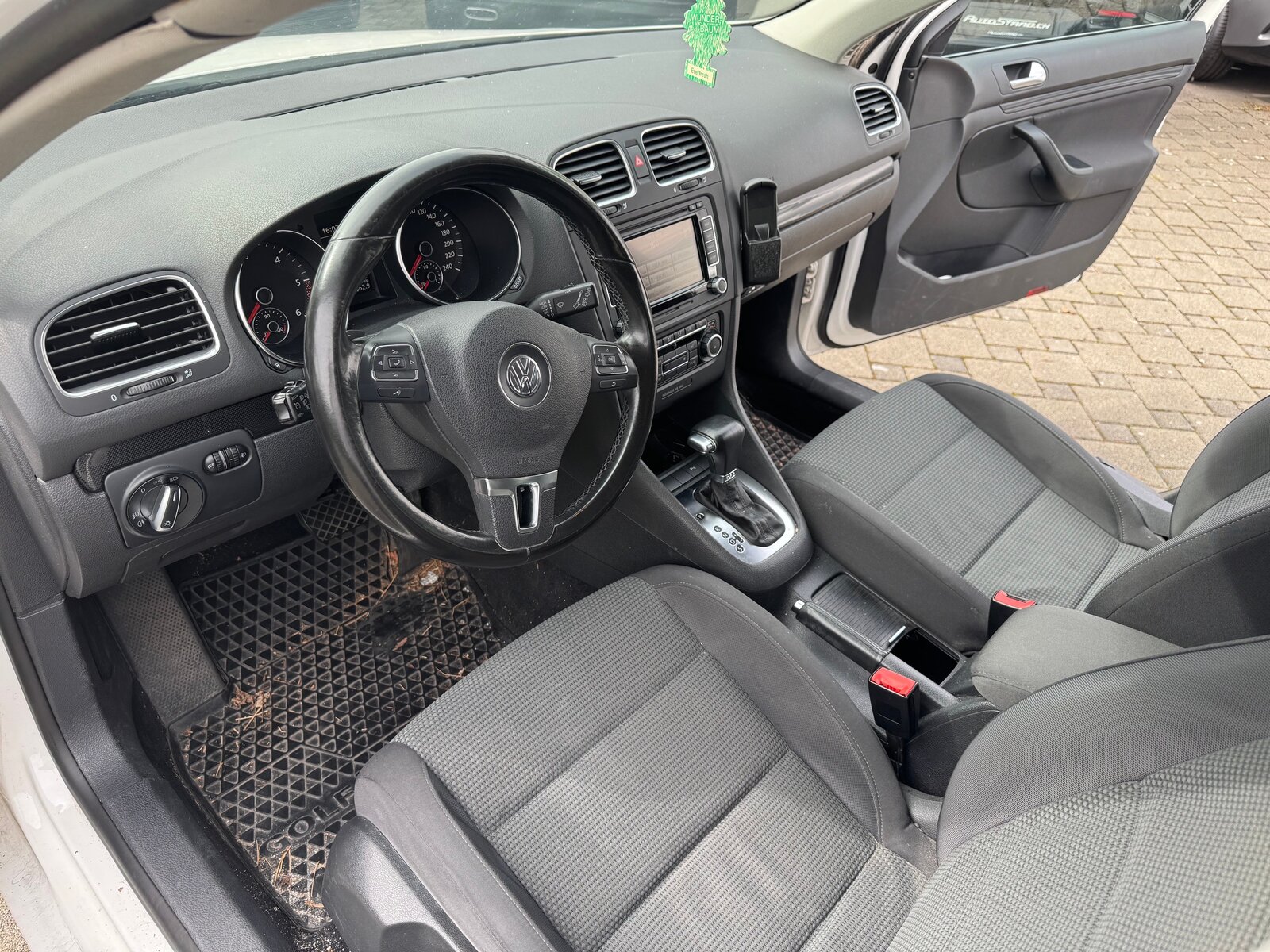 VW Golf Variant 2.0 TDI Comfortline DSG, Diesel, Second hand / Used, Automatic - 7