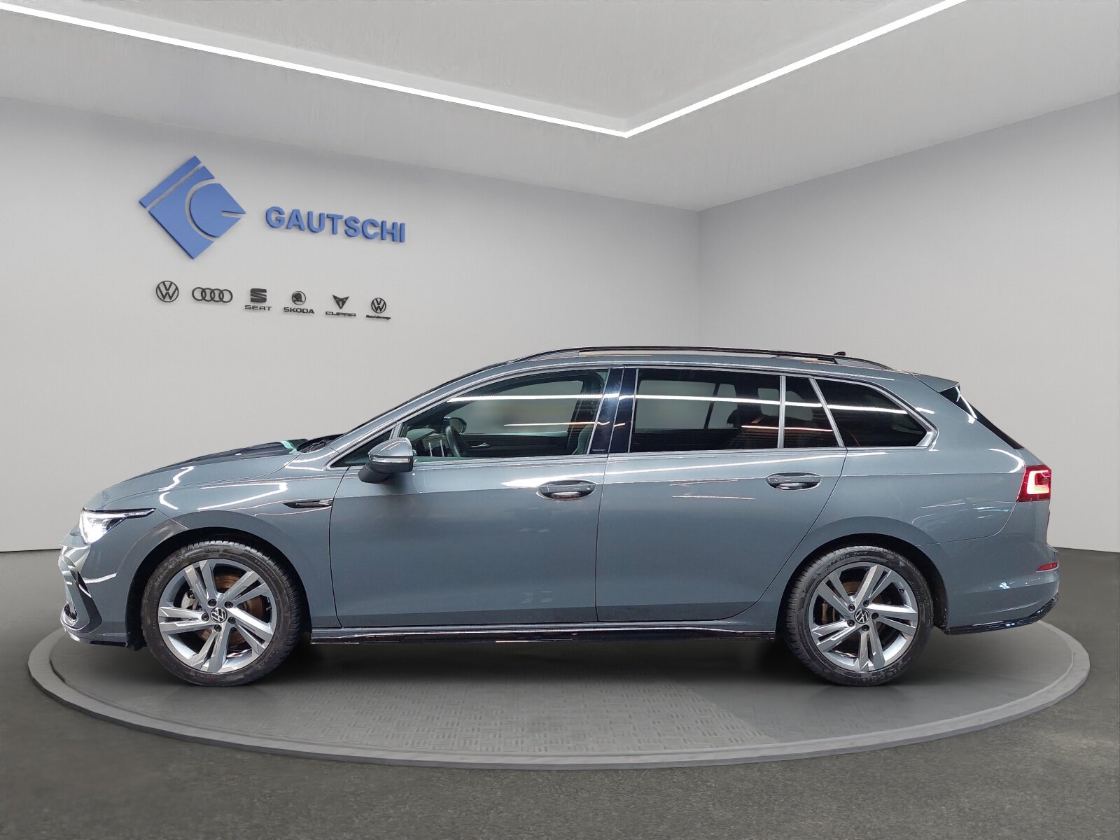 VW Golf Variant 2.0 TSI R-Line DSG 4Motion, Essence, Occasion / Utilisé, Automatique - 2