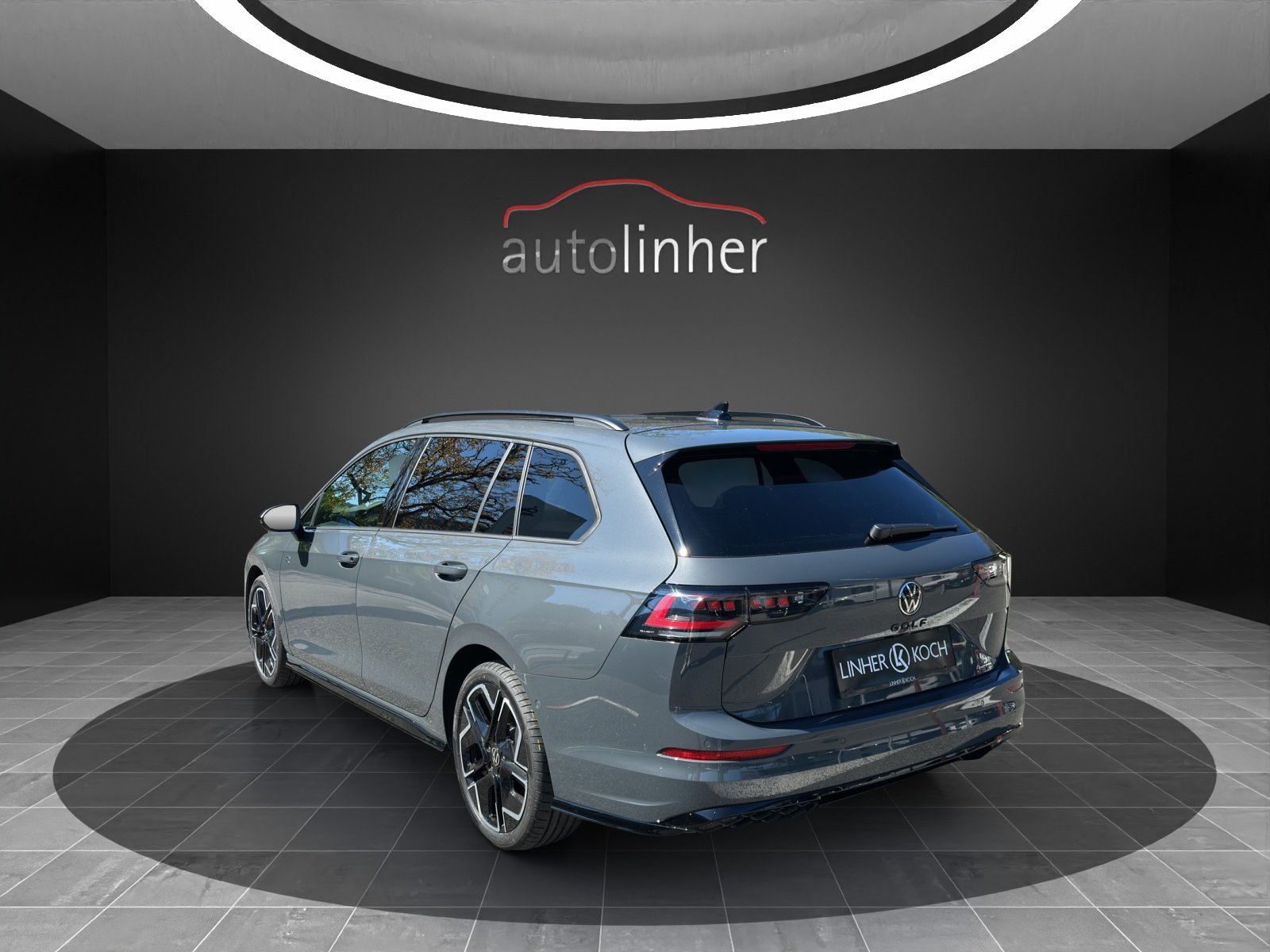 VW Golf Variant 2.0 TSI R-Line DSG 4 Motion, Petrol, Ex-demonstrator, Automatic - 3