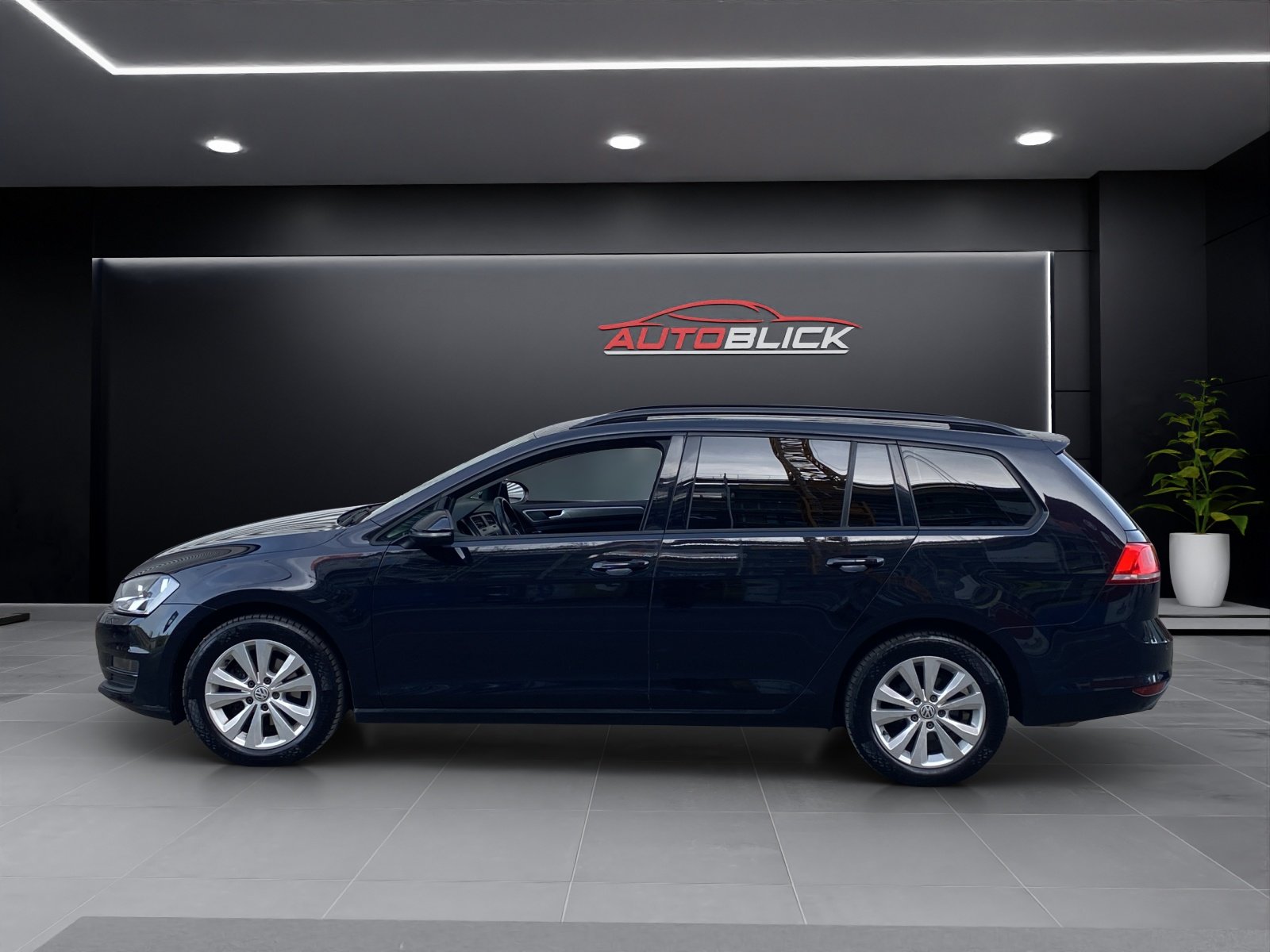 VW Golf Variant 1.6 TDI (( Diesel )) Comfortline 4Motion 4x4, Diesel, Second hand / Used, Manual - 5