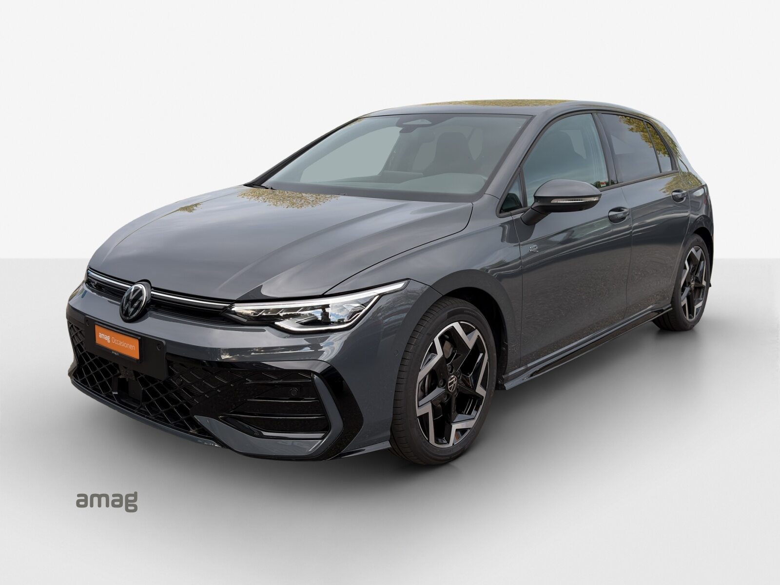 VW Golf  R-Line