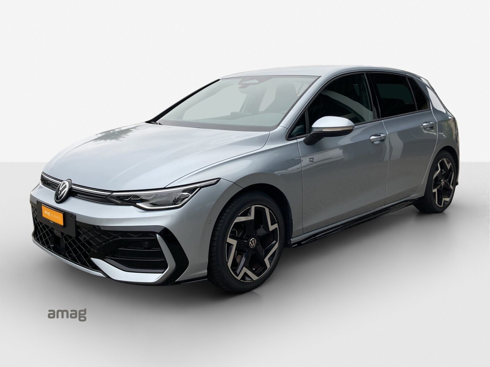 VW Golf  R-Line