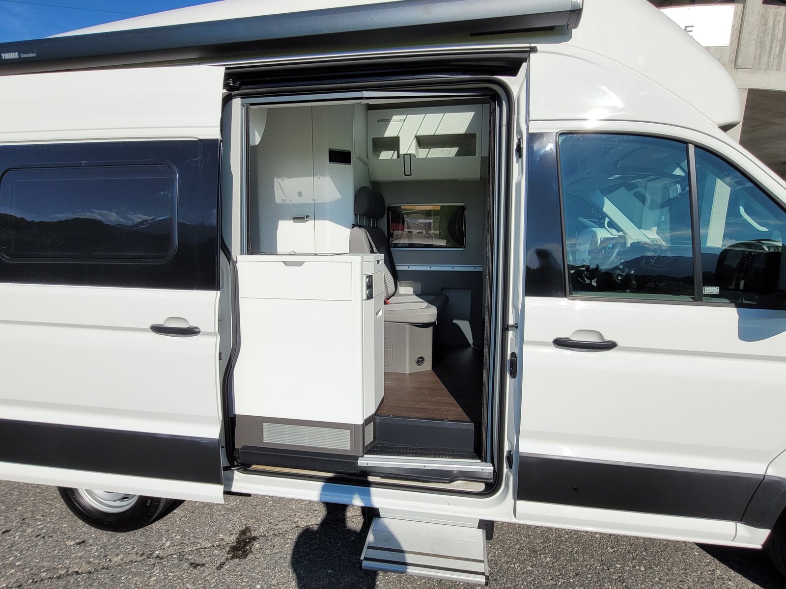 VW Grand California 600 2.0 *Anhängerkupplung+frisch ab MFK, Diesel, Occasioni / Usate, Automatico - 6
