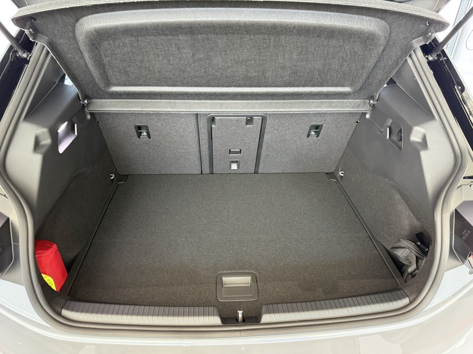 VW ID.3 GTX Performance UNITED, Elektro, Neuwagen, Automatik - 6