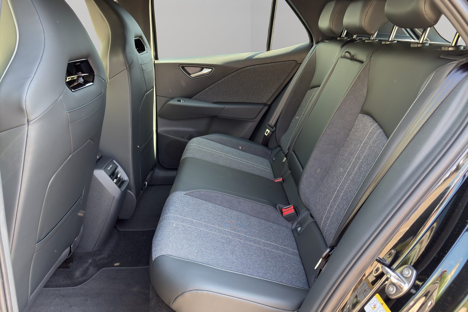 VW ID.3 Neo Style, Électrique, Voiture nouvelle, Automatique - 6