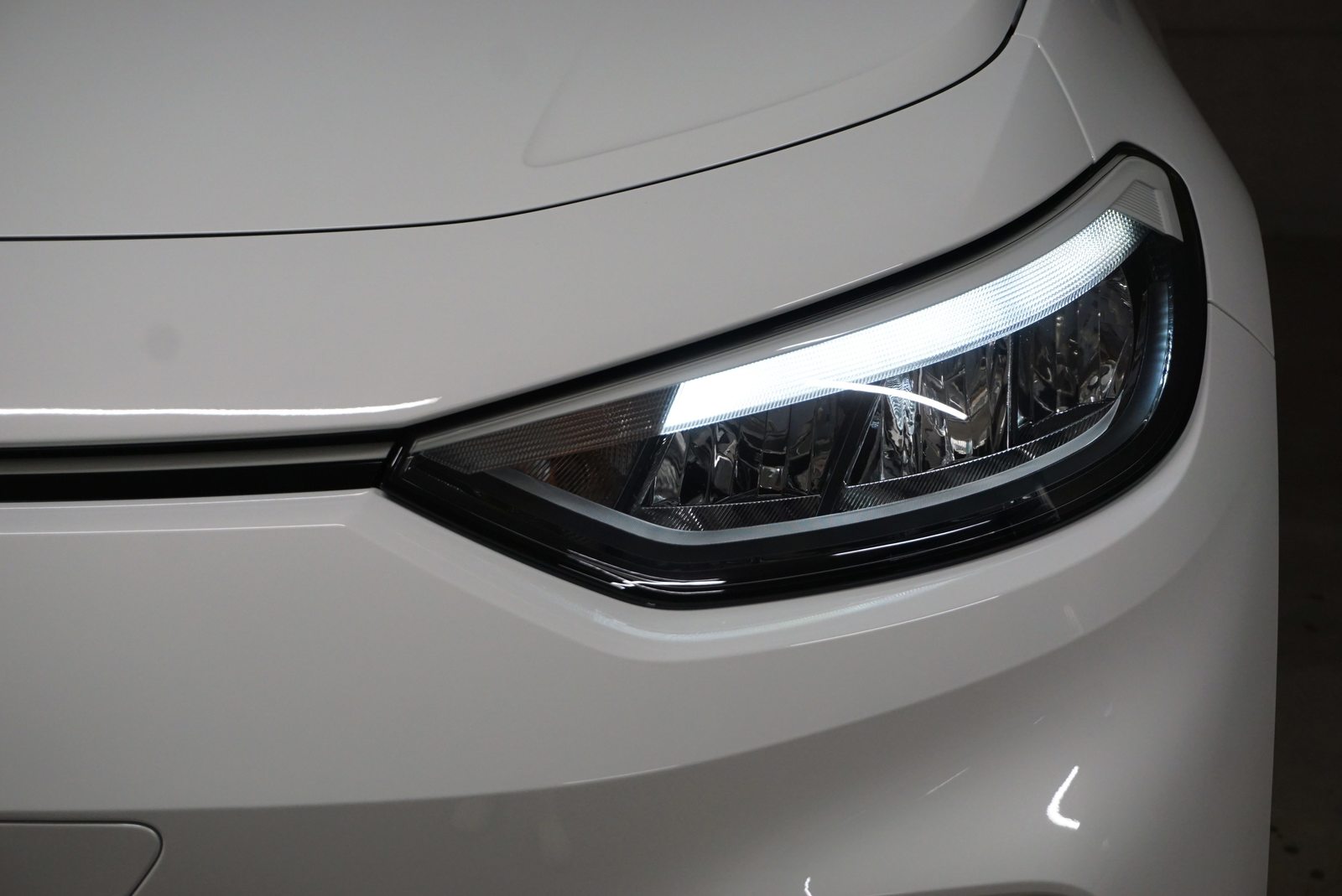 VW ID.3 Pure UNITED, Électrique, Occasion / Utilisé, Automatique - 6