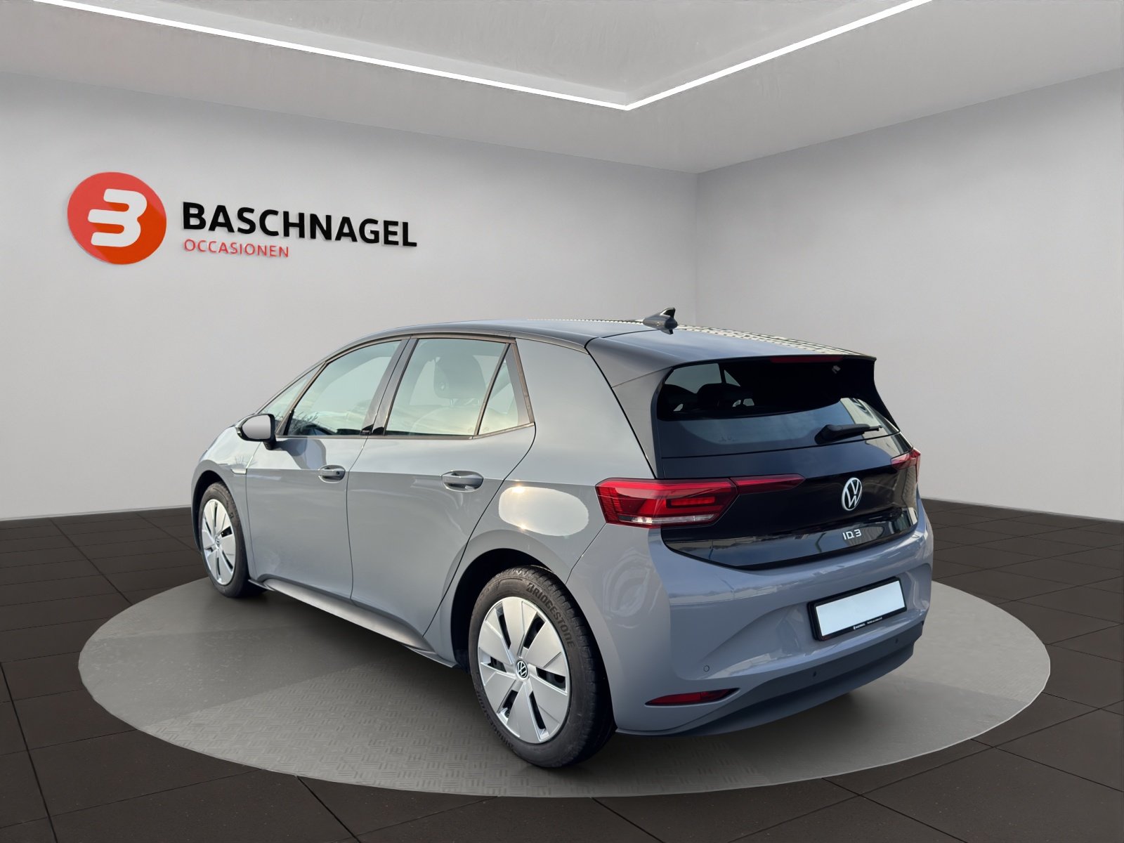 VW ID.3 Pure Performance 45 kWh Basis, Electric, Second hand / Used, Automatic - 3