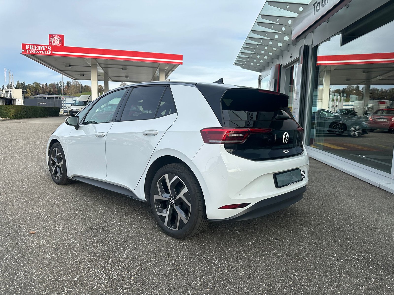 VW ID.3 Pro 58 kWh Pro, Electric, Second hand / Used, Automatic - 3