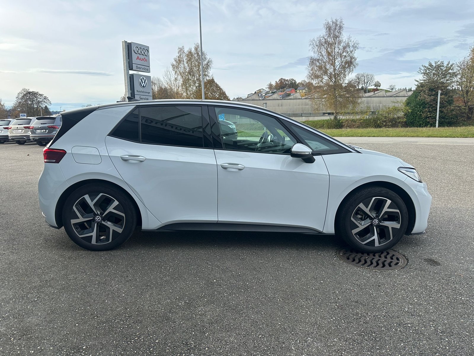 VW ID.3 Pro 58 kWh Pro, Electric, Second hand / Used, Automatic - 6