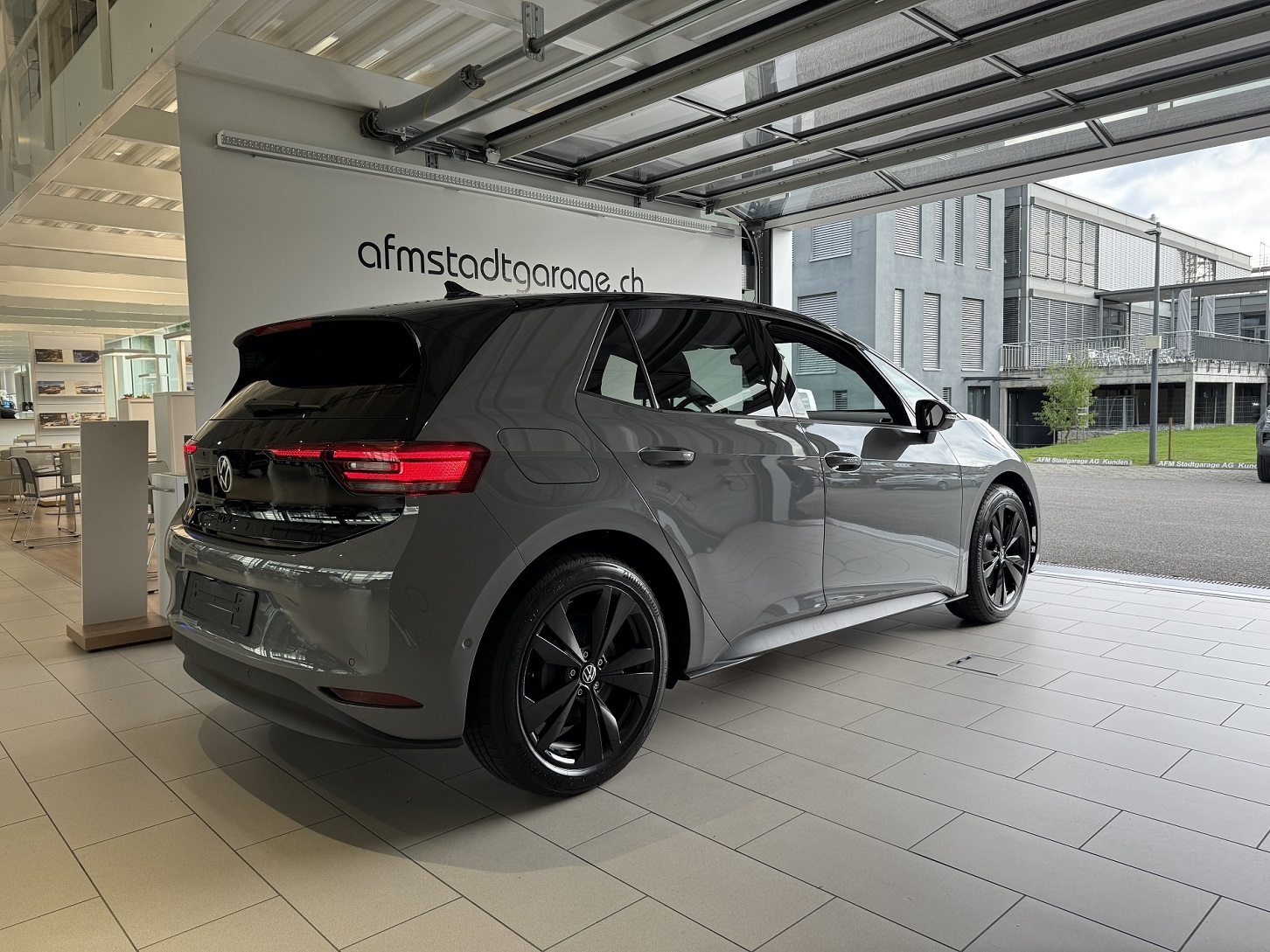 VW ID.3 Pro UNITED, Elektro, Occasion / Gebraucht, Automatik - 3