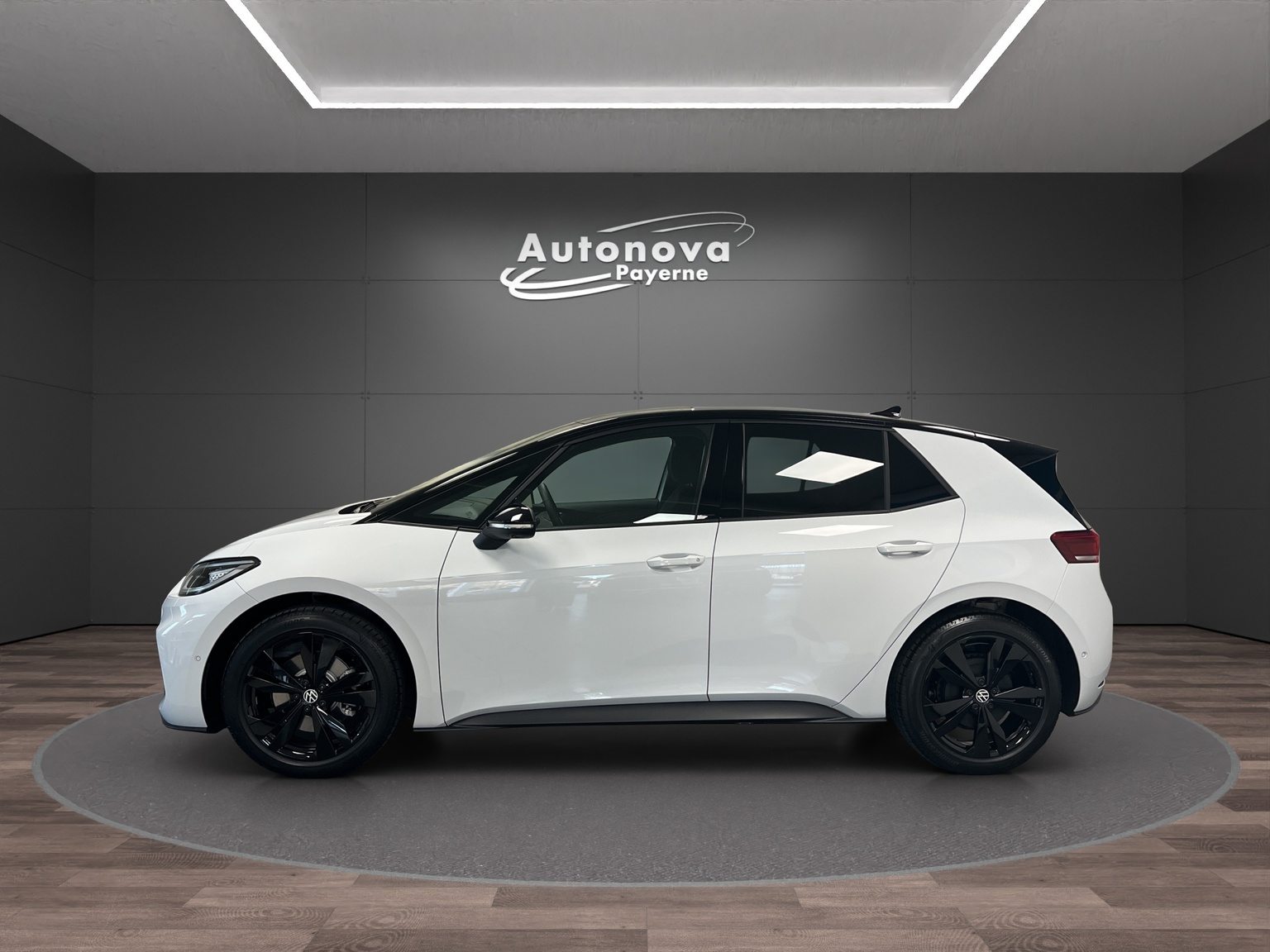 VW ID.3 Pro UNITED, Électrique, Occasion / Utilisé, Automatique - 3