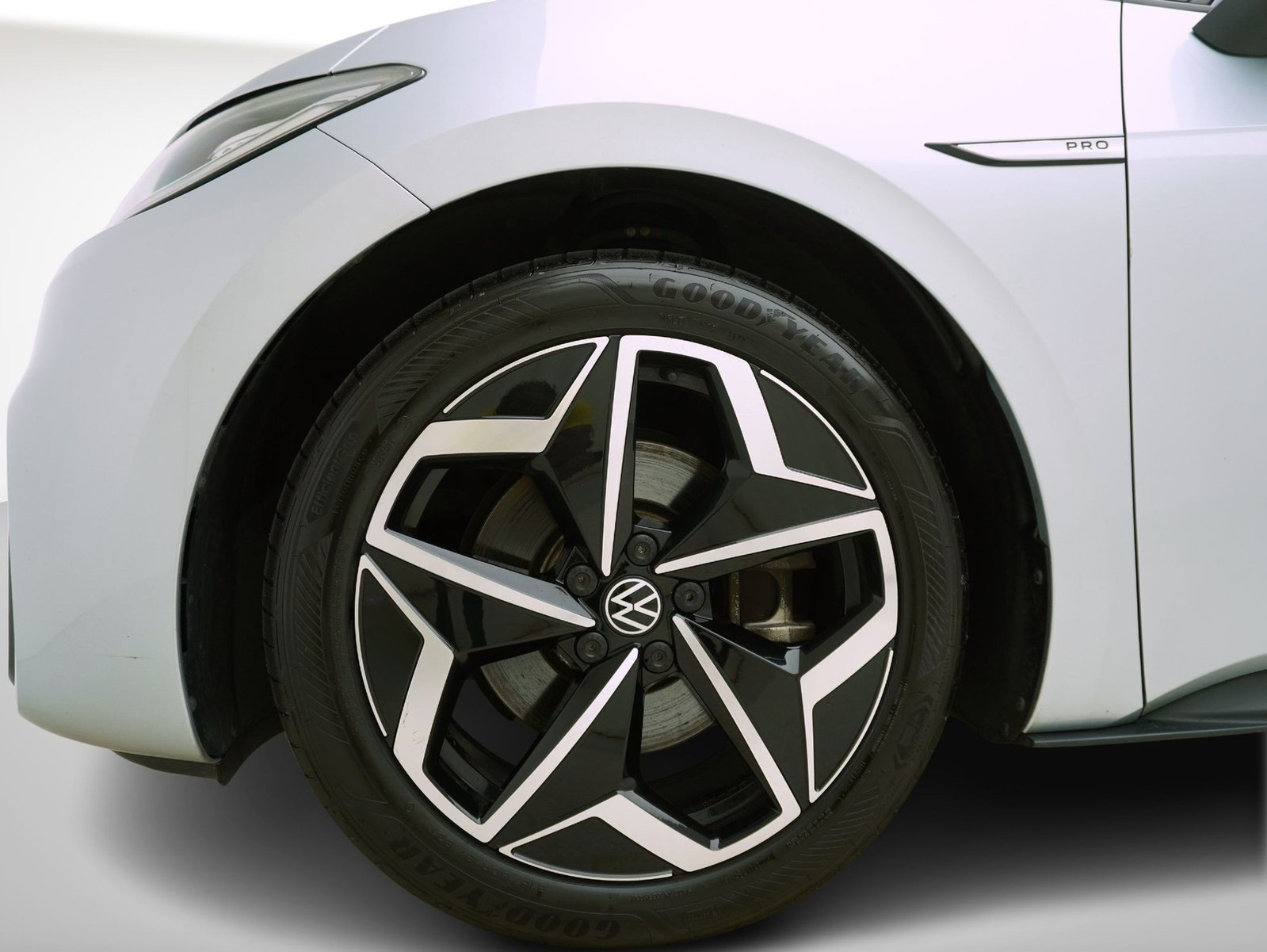 VW ID.3 Pro Performance Family, Elektro, Occasion / Gebraucht, Automatik - 7